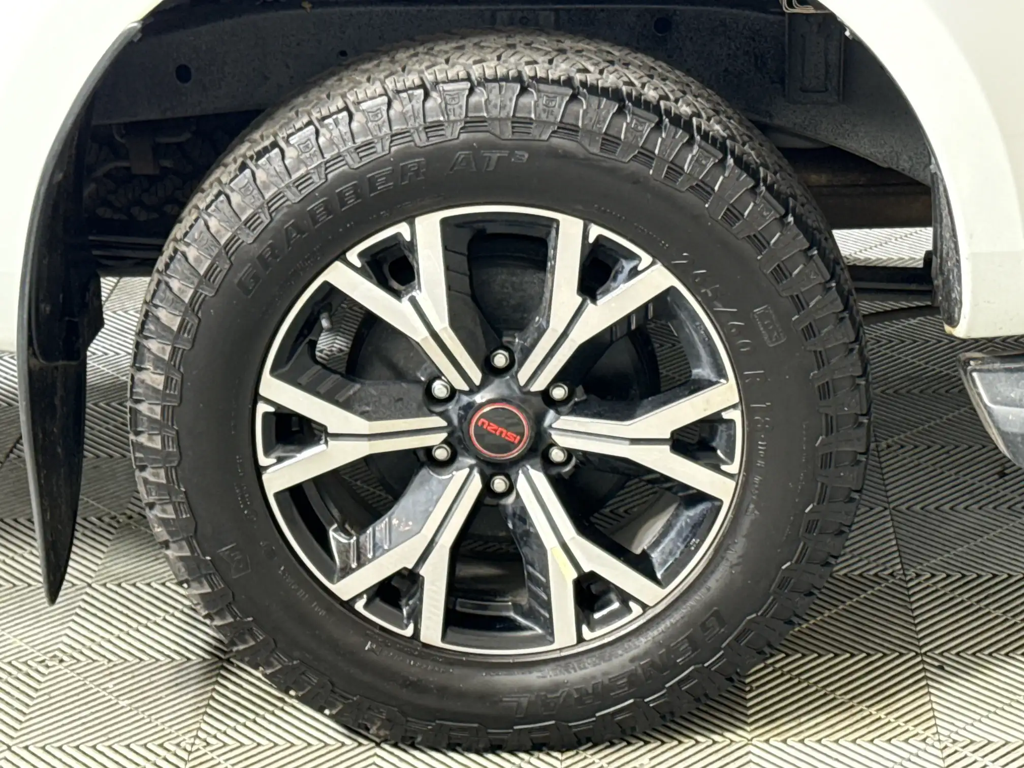 Isuzu D-MAX