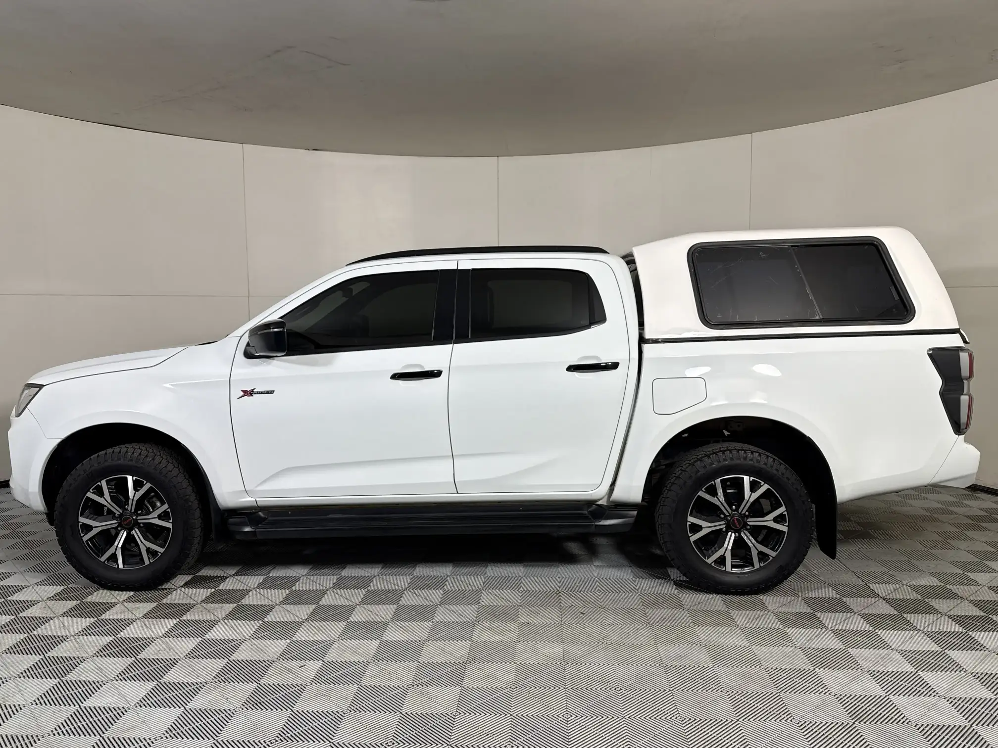 Isuzu D-MAX