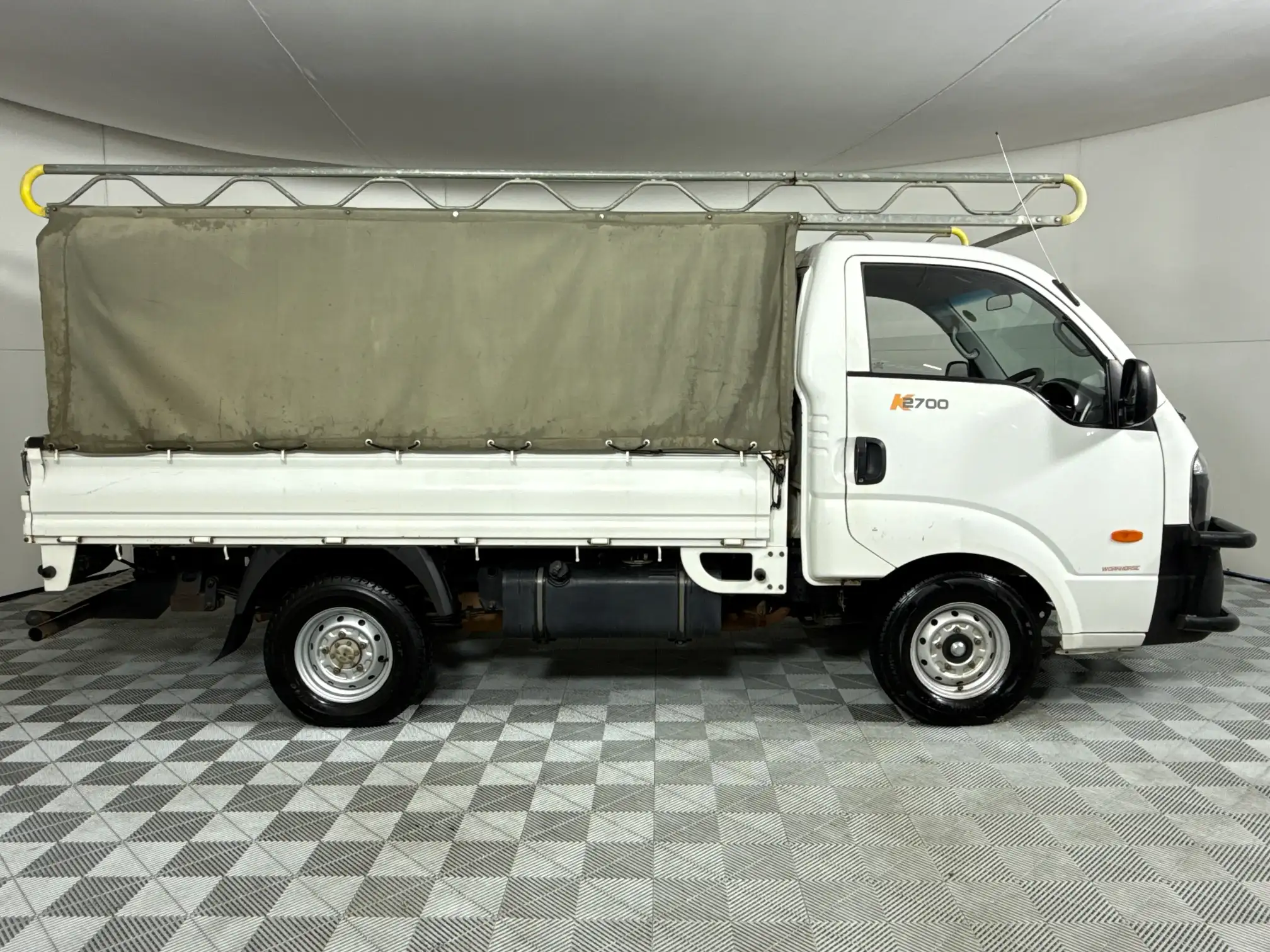 KIA K 2700