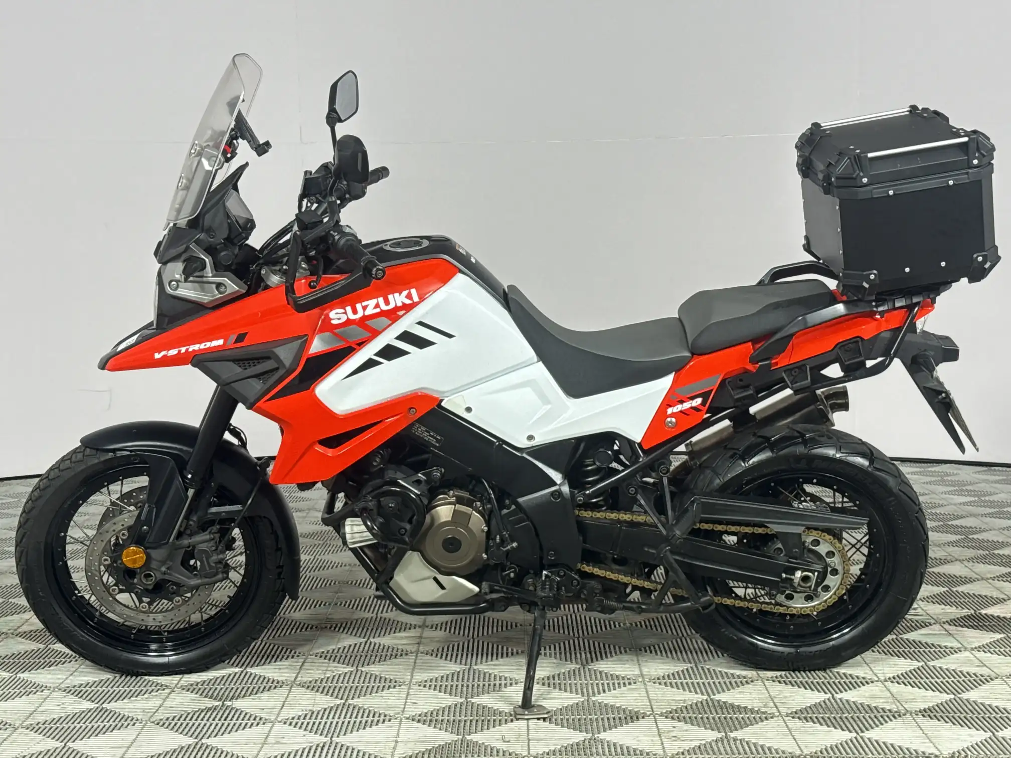 Suzuki DL