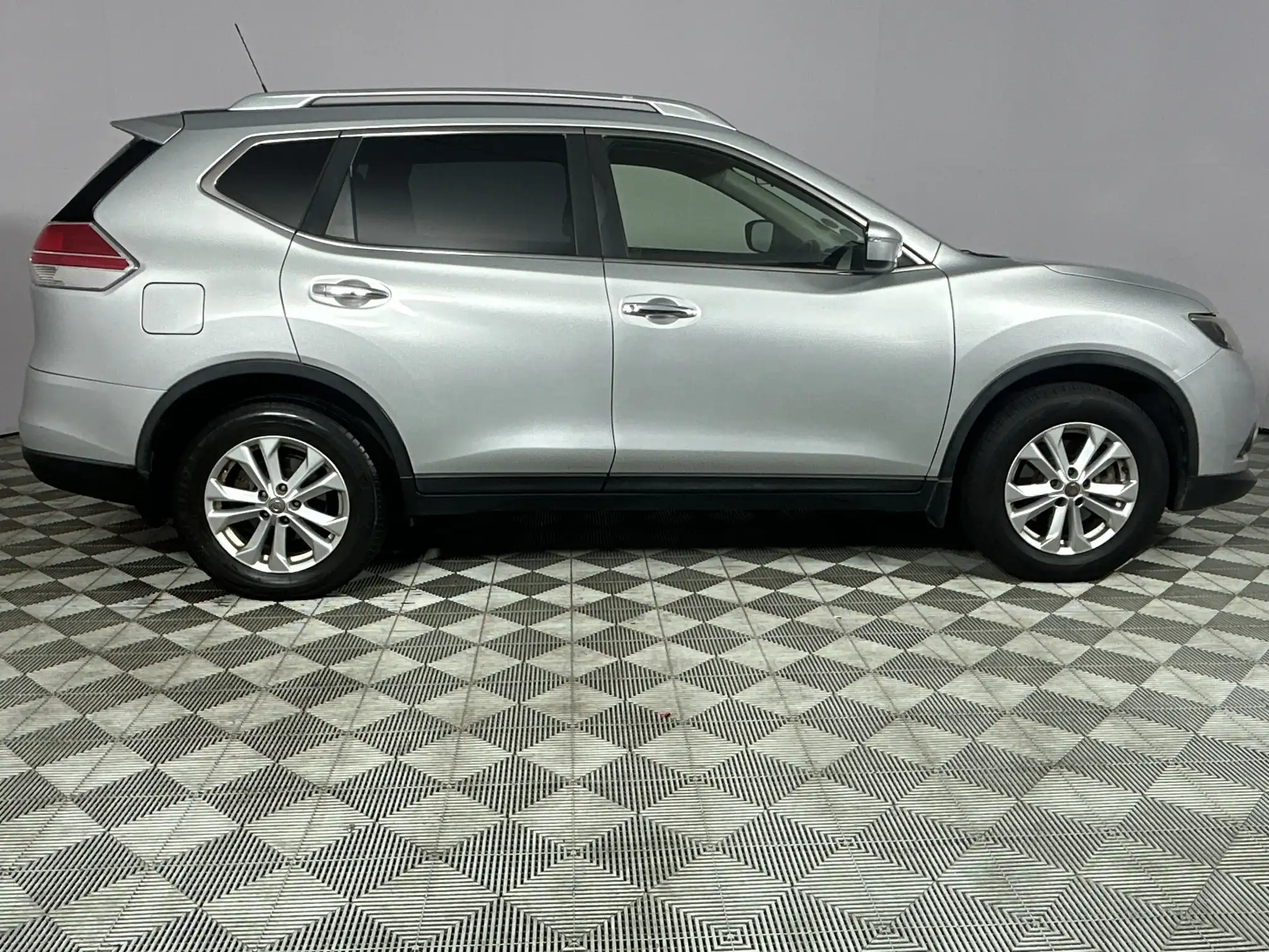 Nissan X Trail