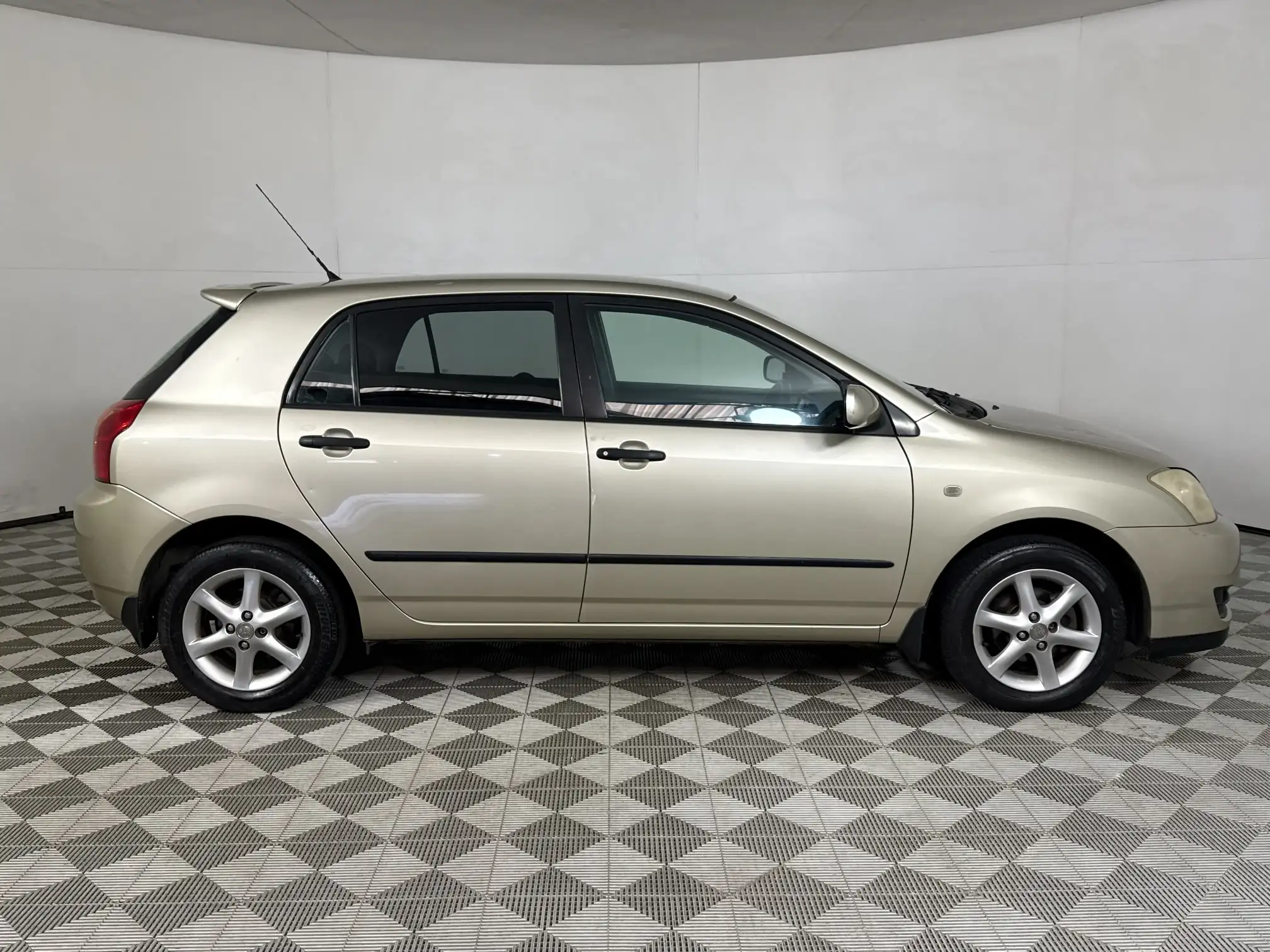 Toyota Runx