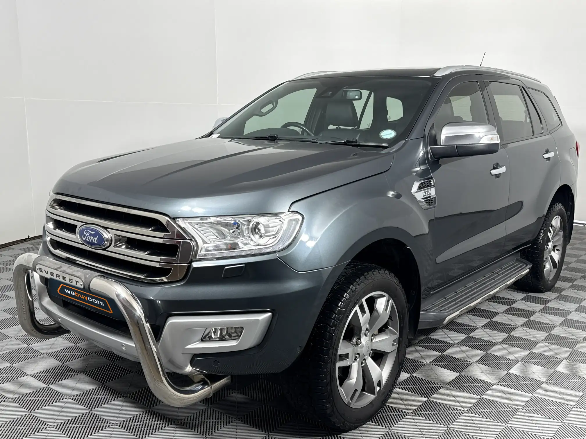 2016 Ford Everest