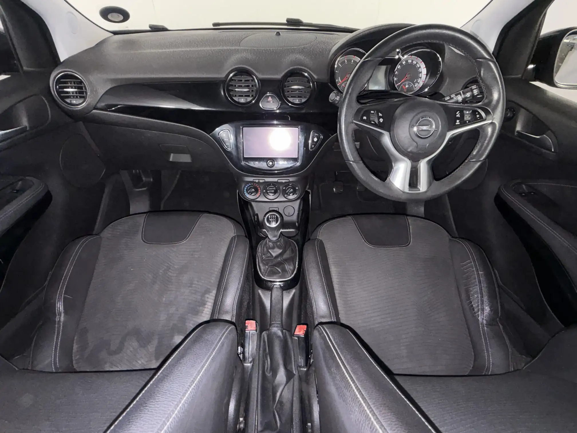 Opel Adam