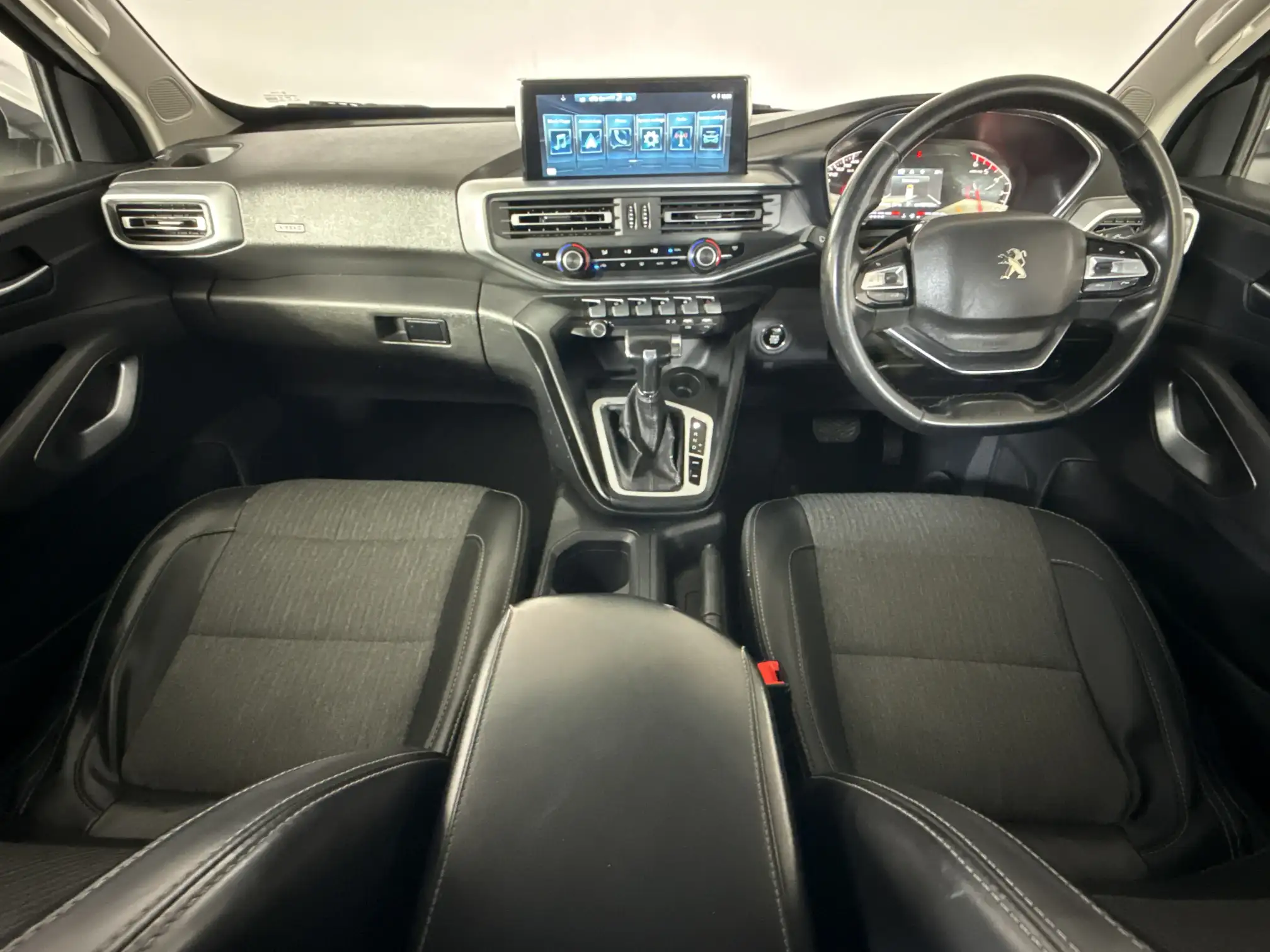 Peugeot Landtrek