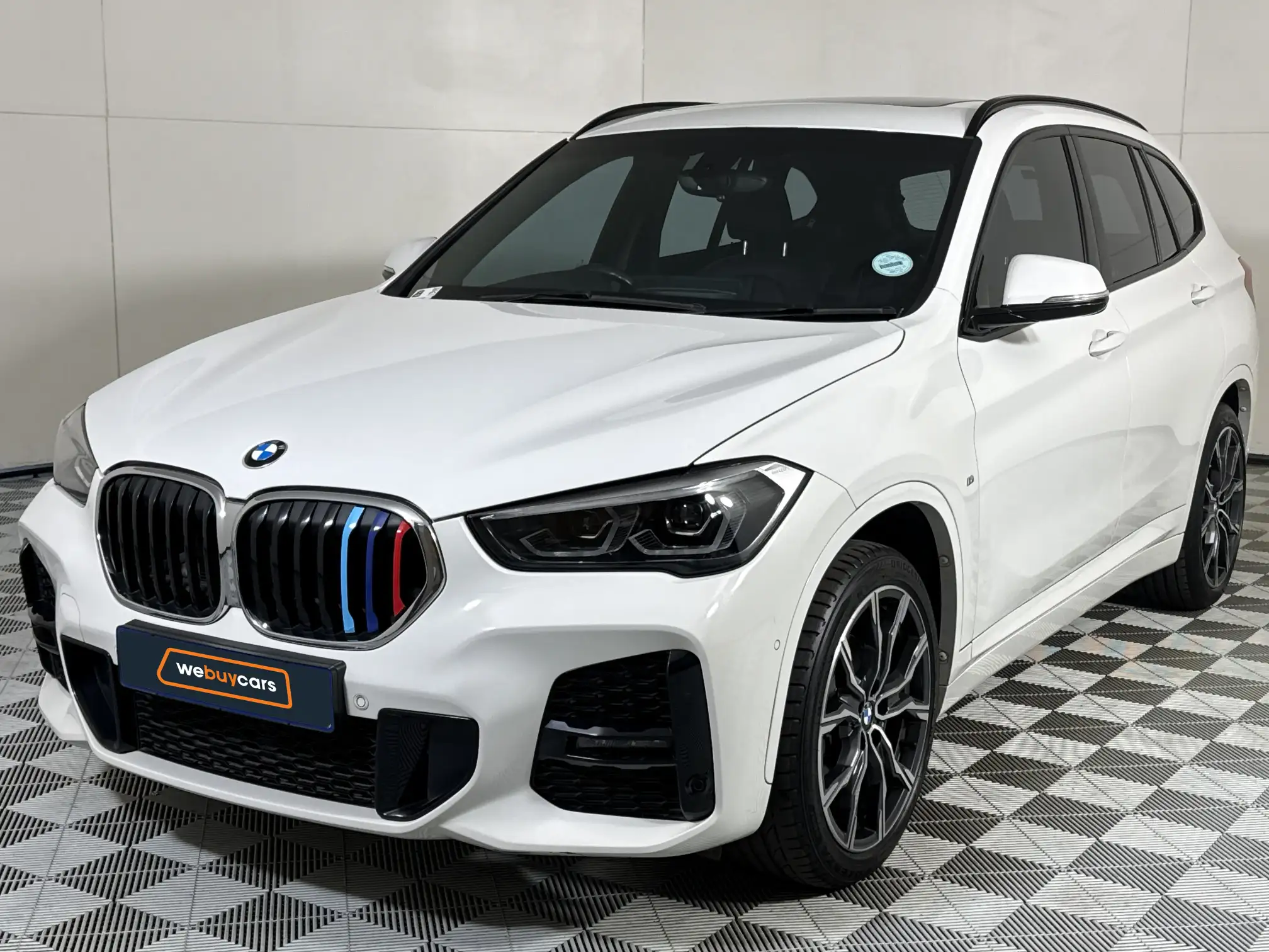 2022 BMW X1