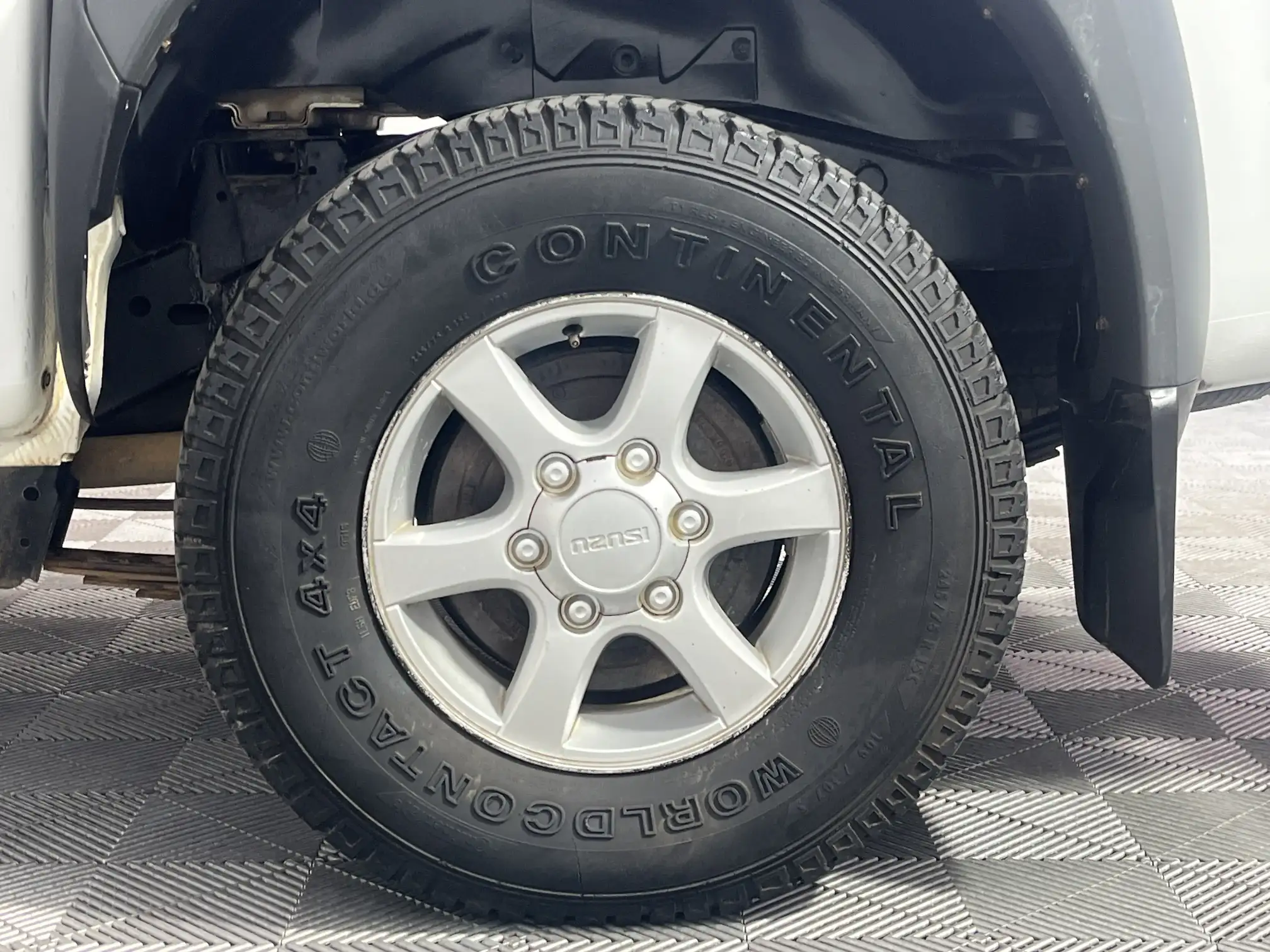 Isuzu KB