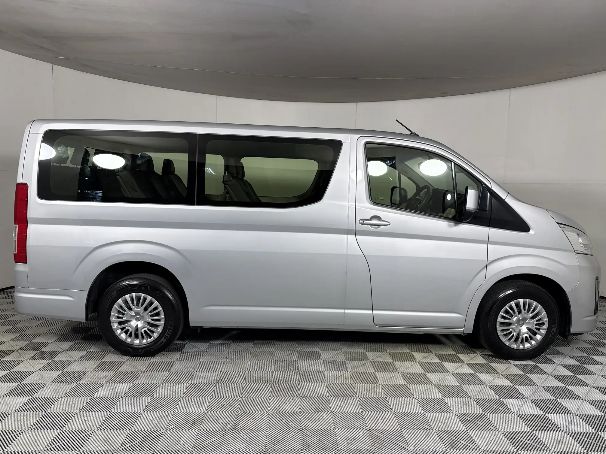 Toyota Quantum