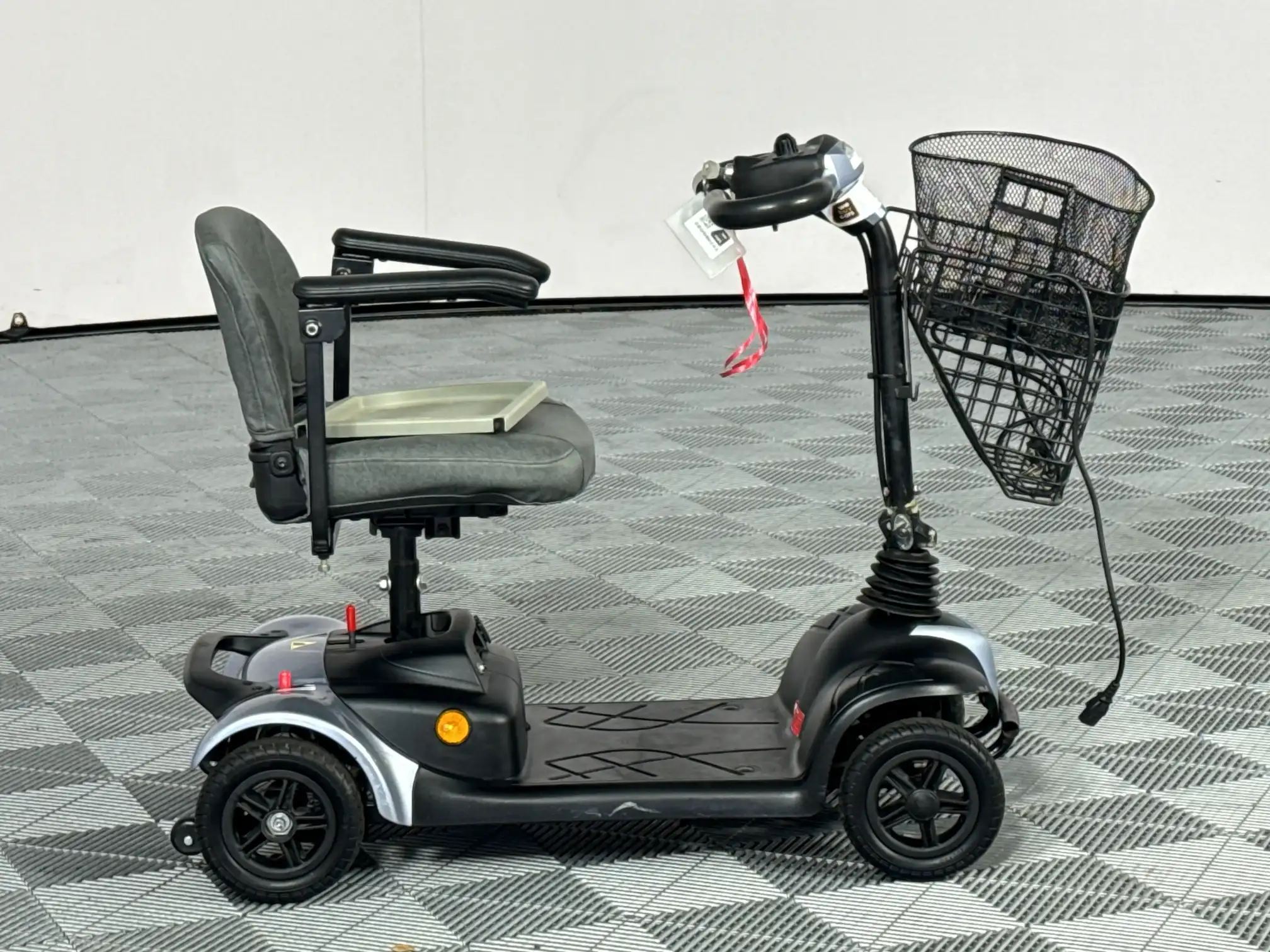 2006 CTM Mobility Scooter