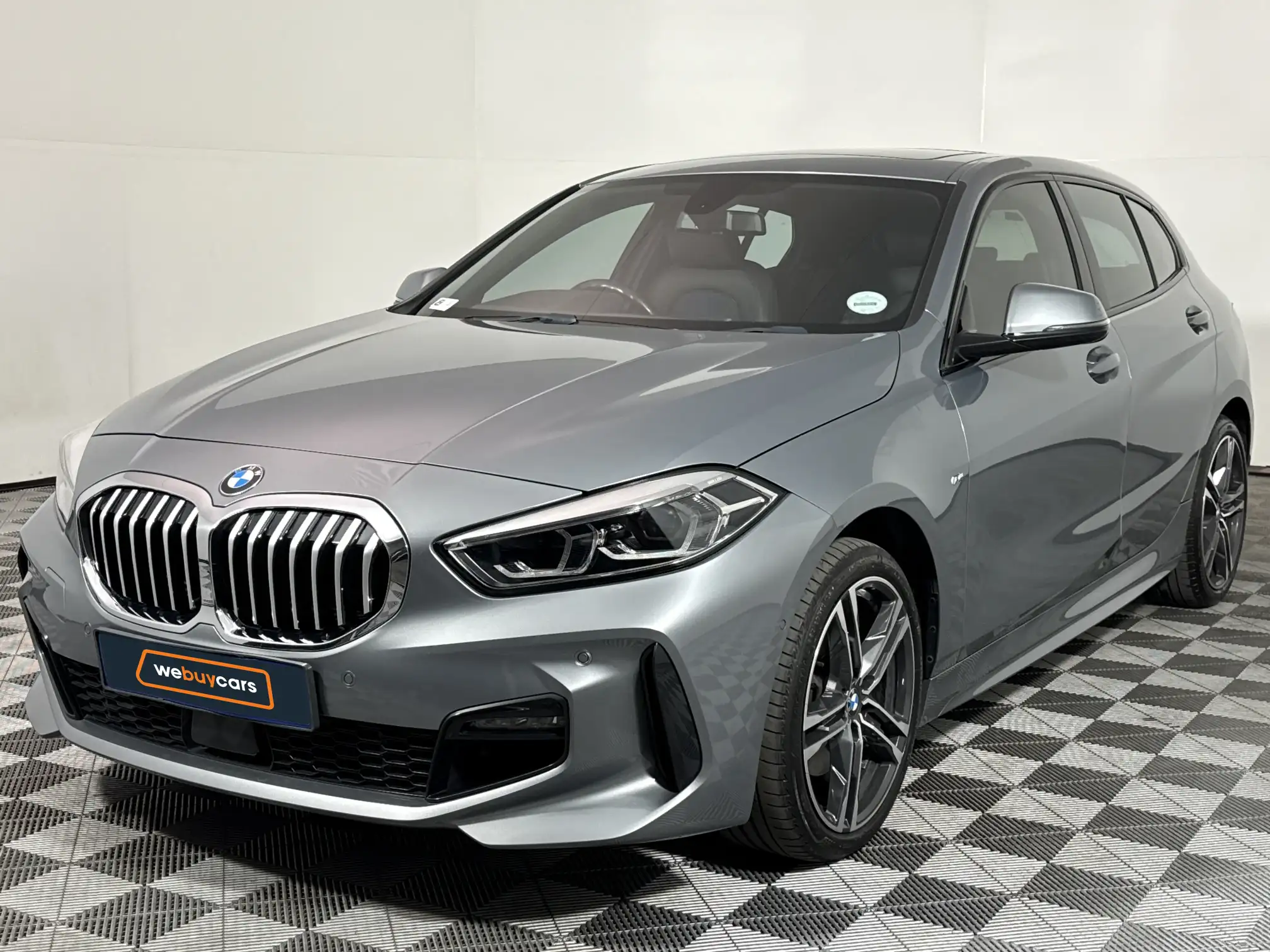 2023 BMW 1 Series (f40)