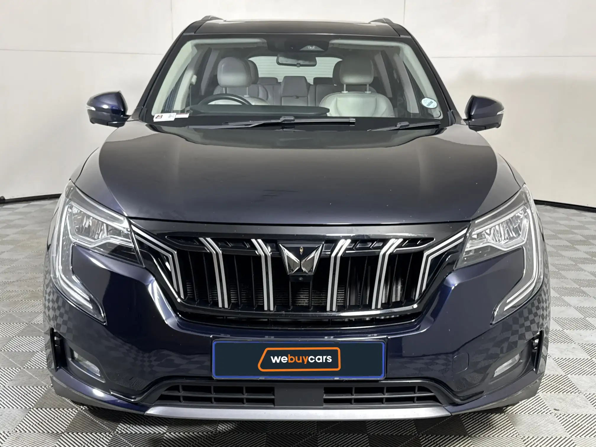 Mahindra XUV 700