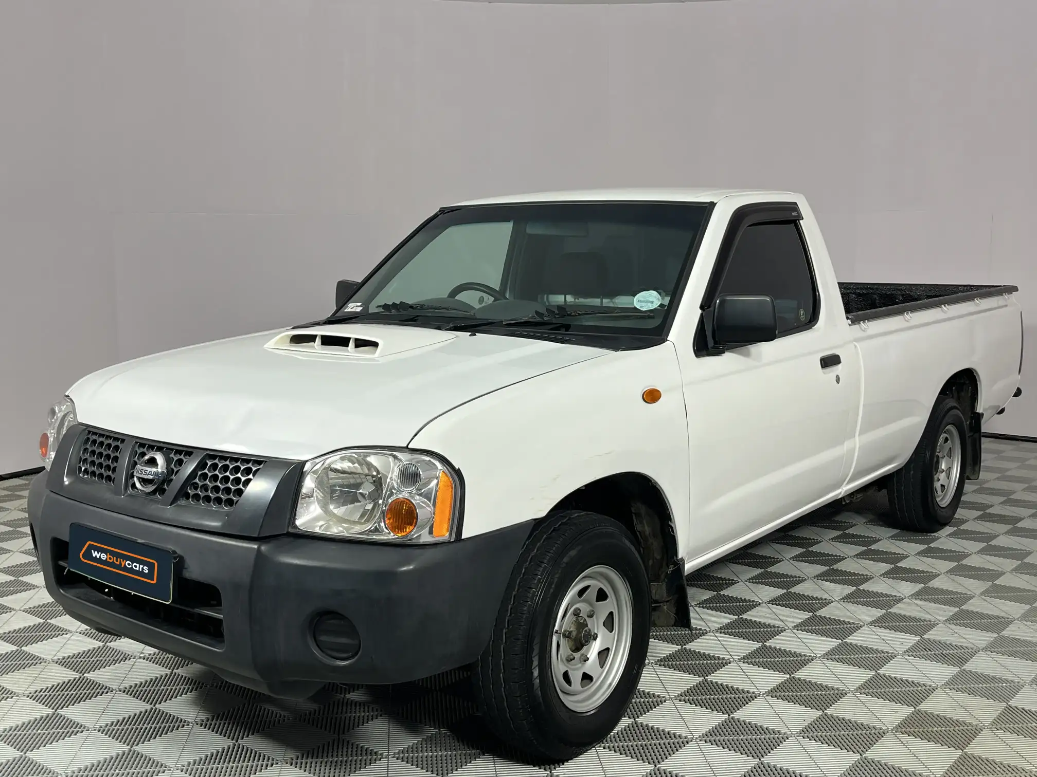 2017 Nissan Hardbody