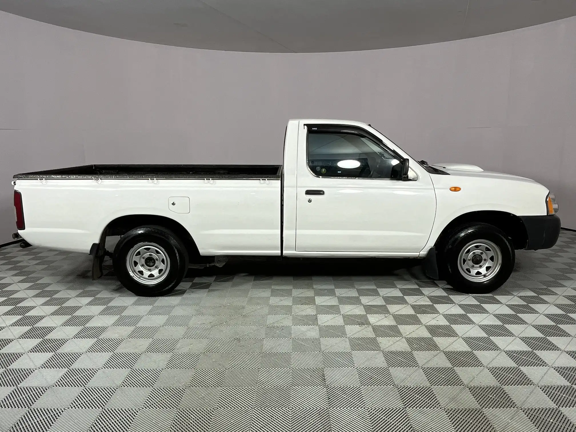 Nissan Hardbody