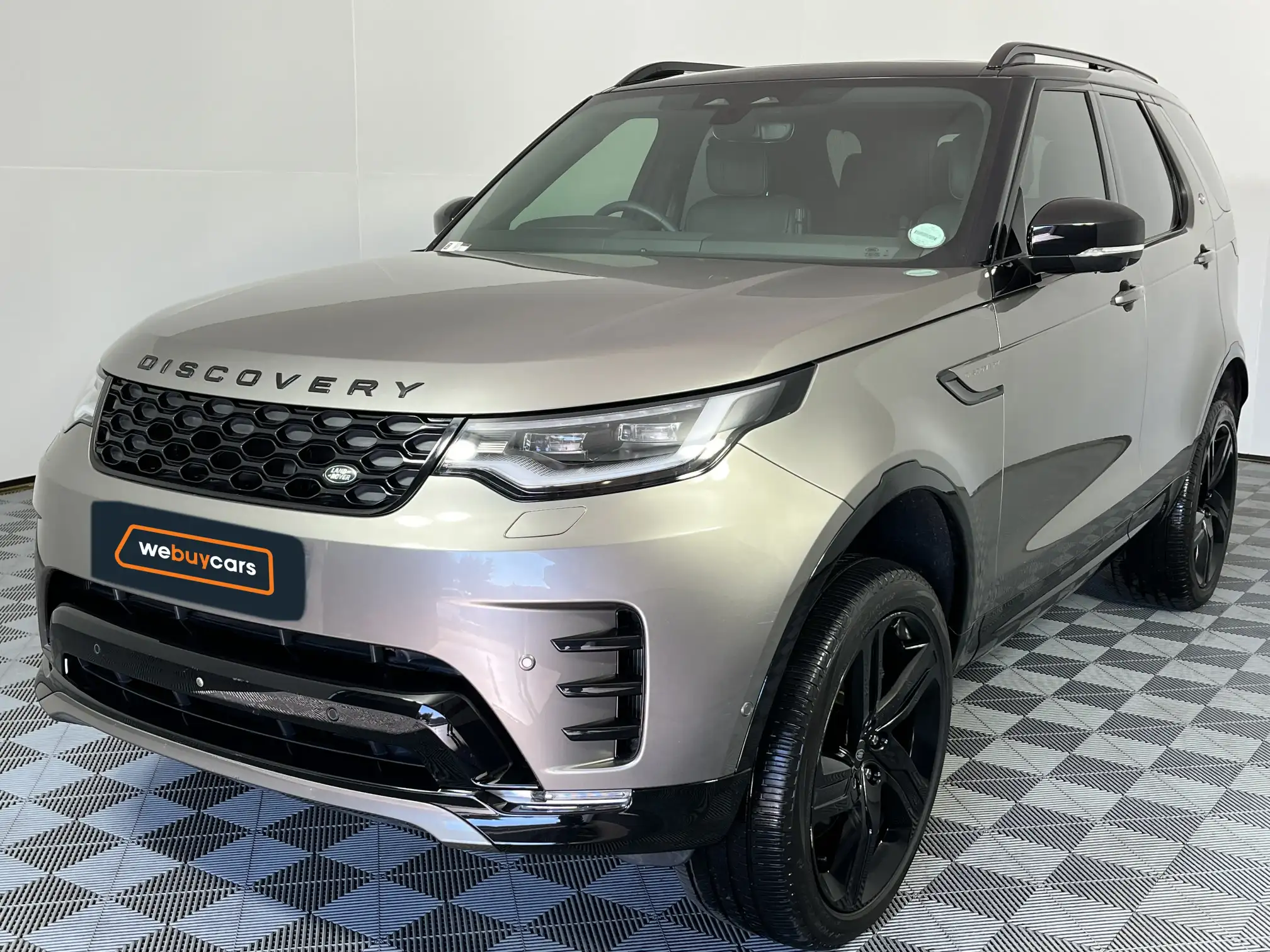 2024 Land Rover Discovery