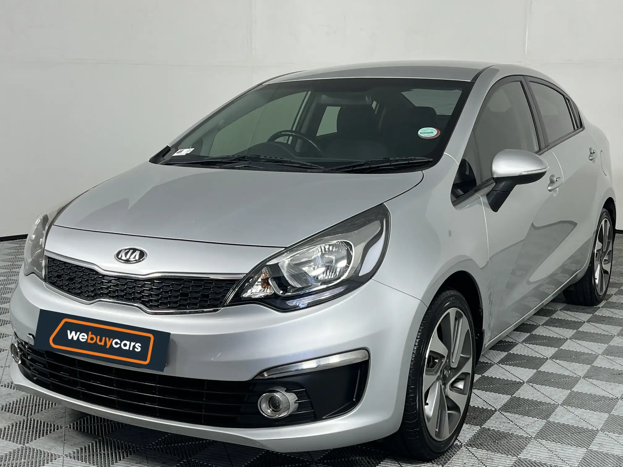 2015 KIA RIO