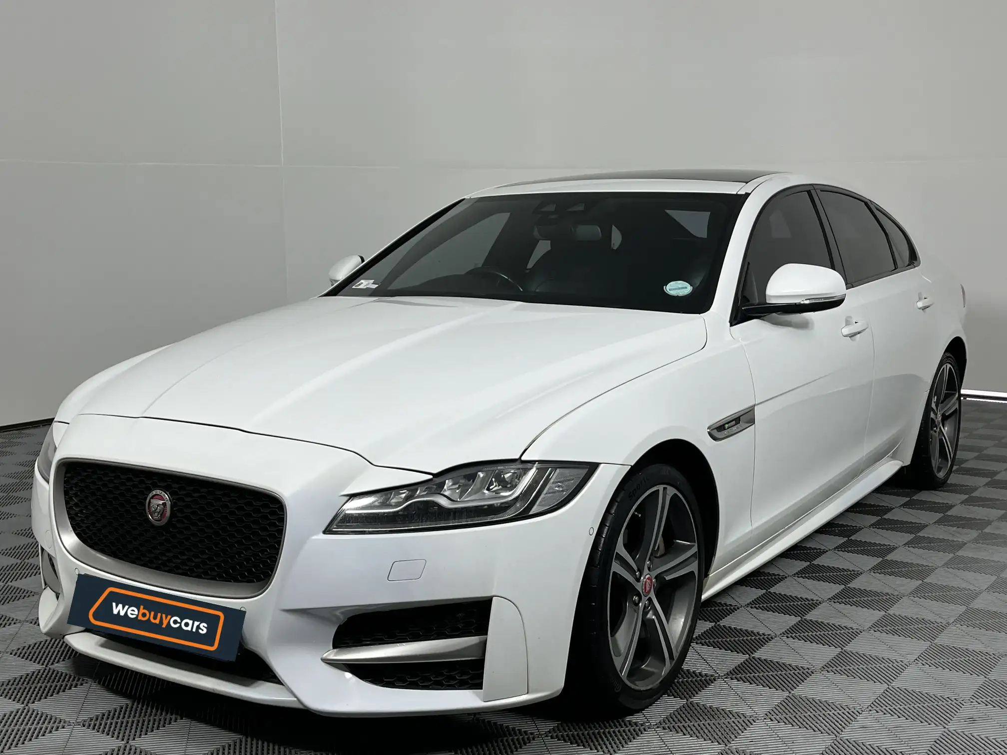 2018 Jaguar XF