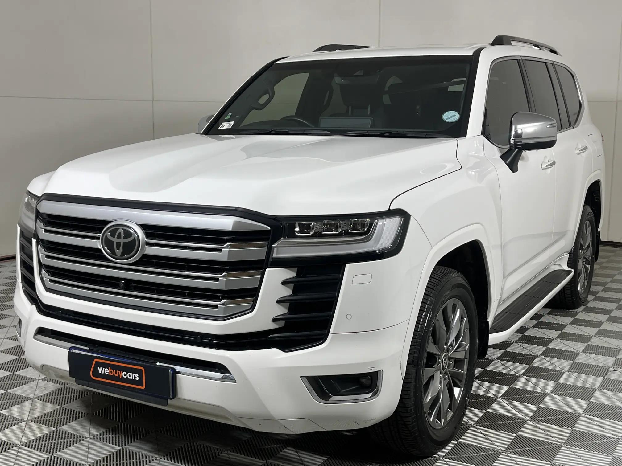 Toyota Land Cruiser 300 V6 3.3D ZX