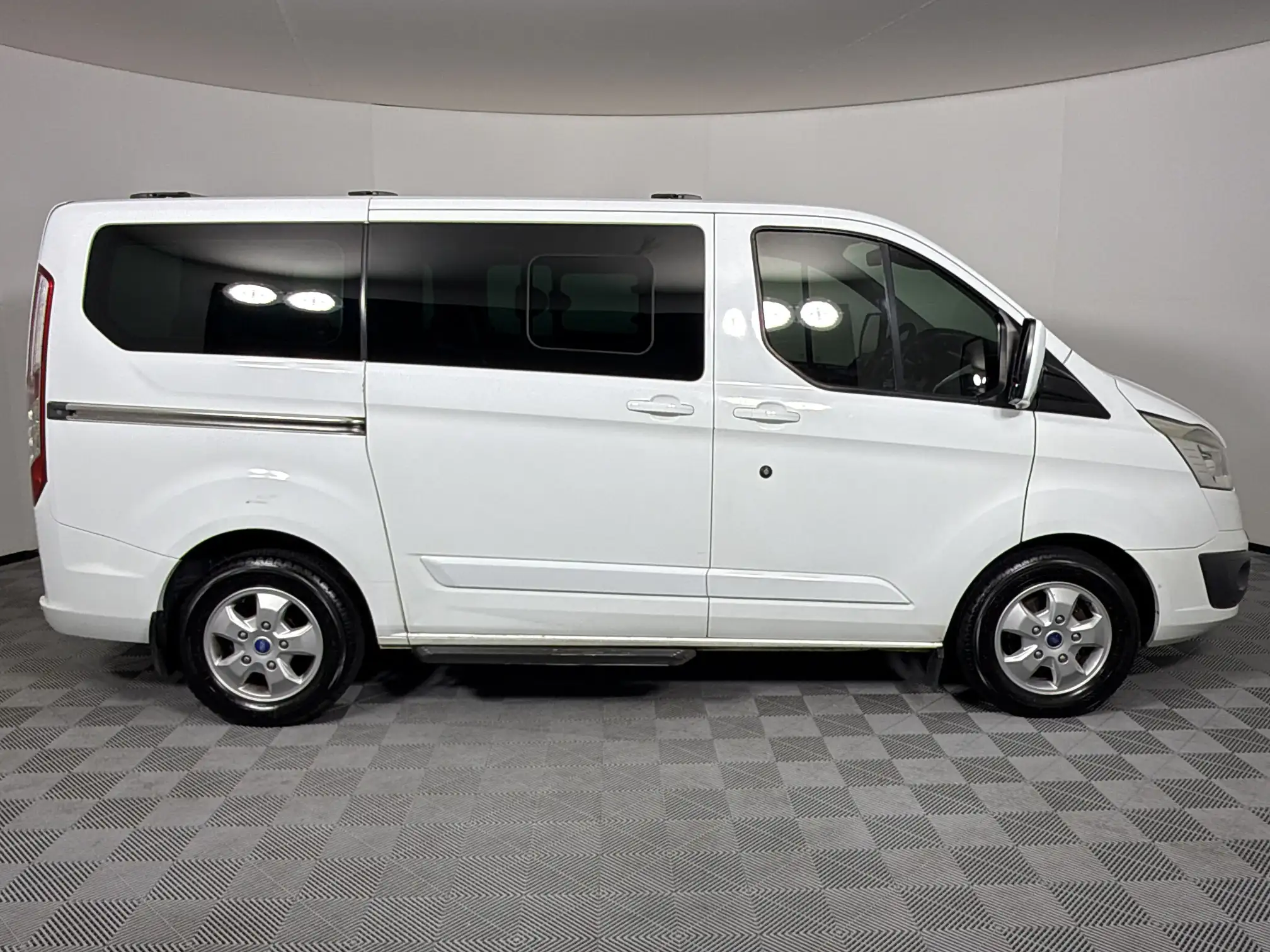 Ford Tourneo