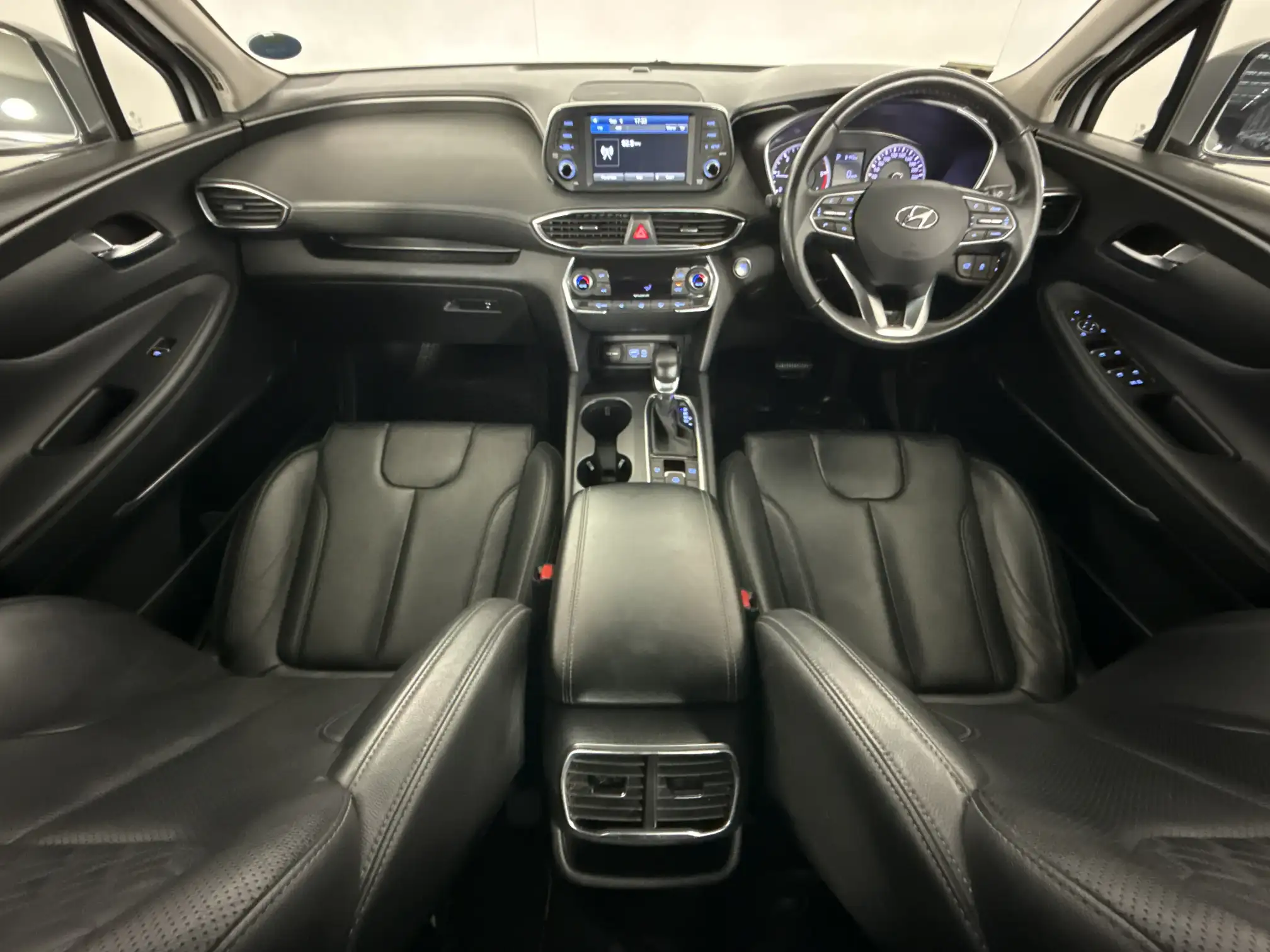 Hyundai Santa-FE