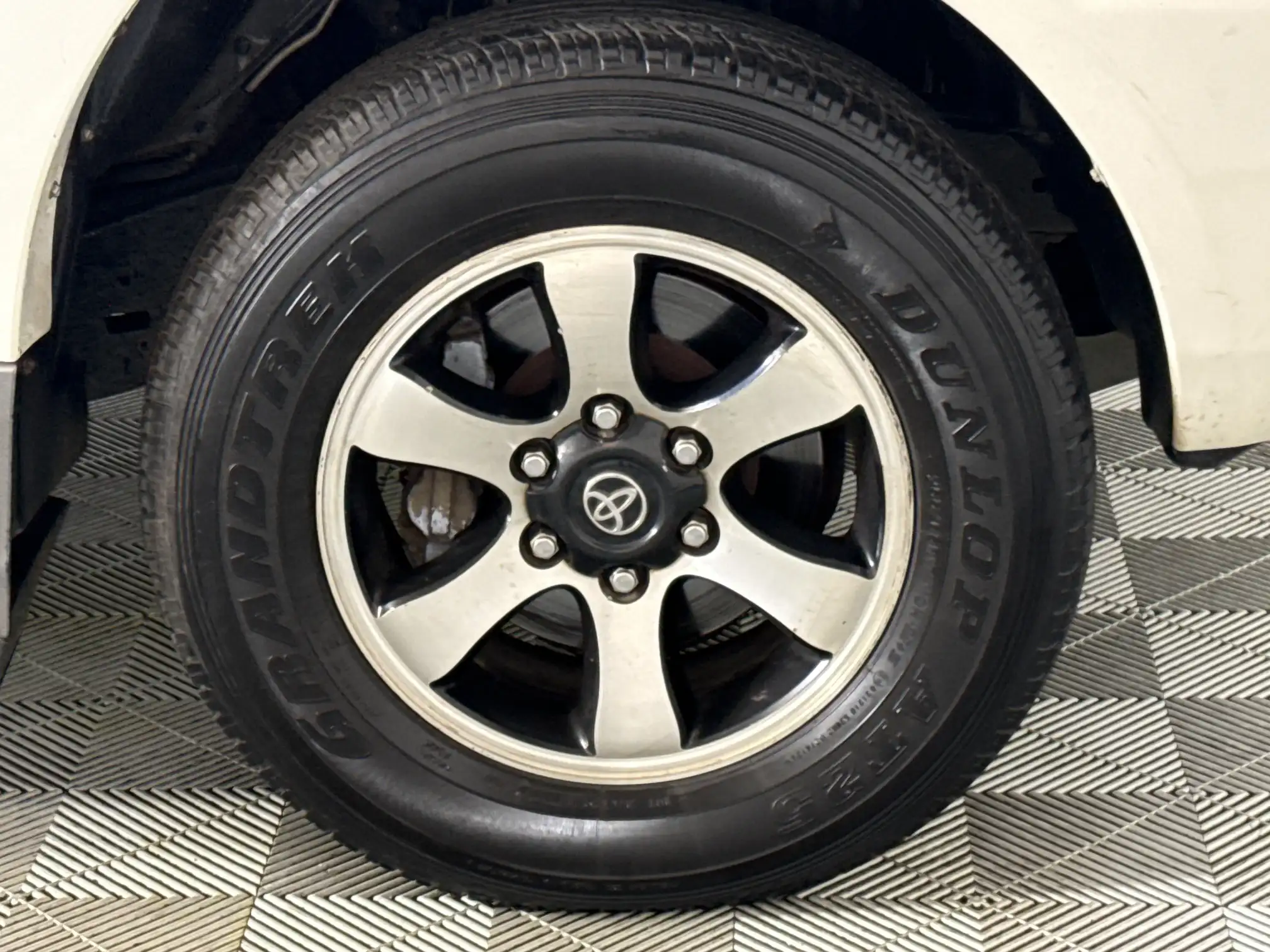Toyota Prado