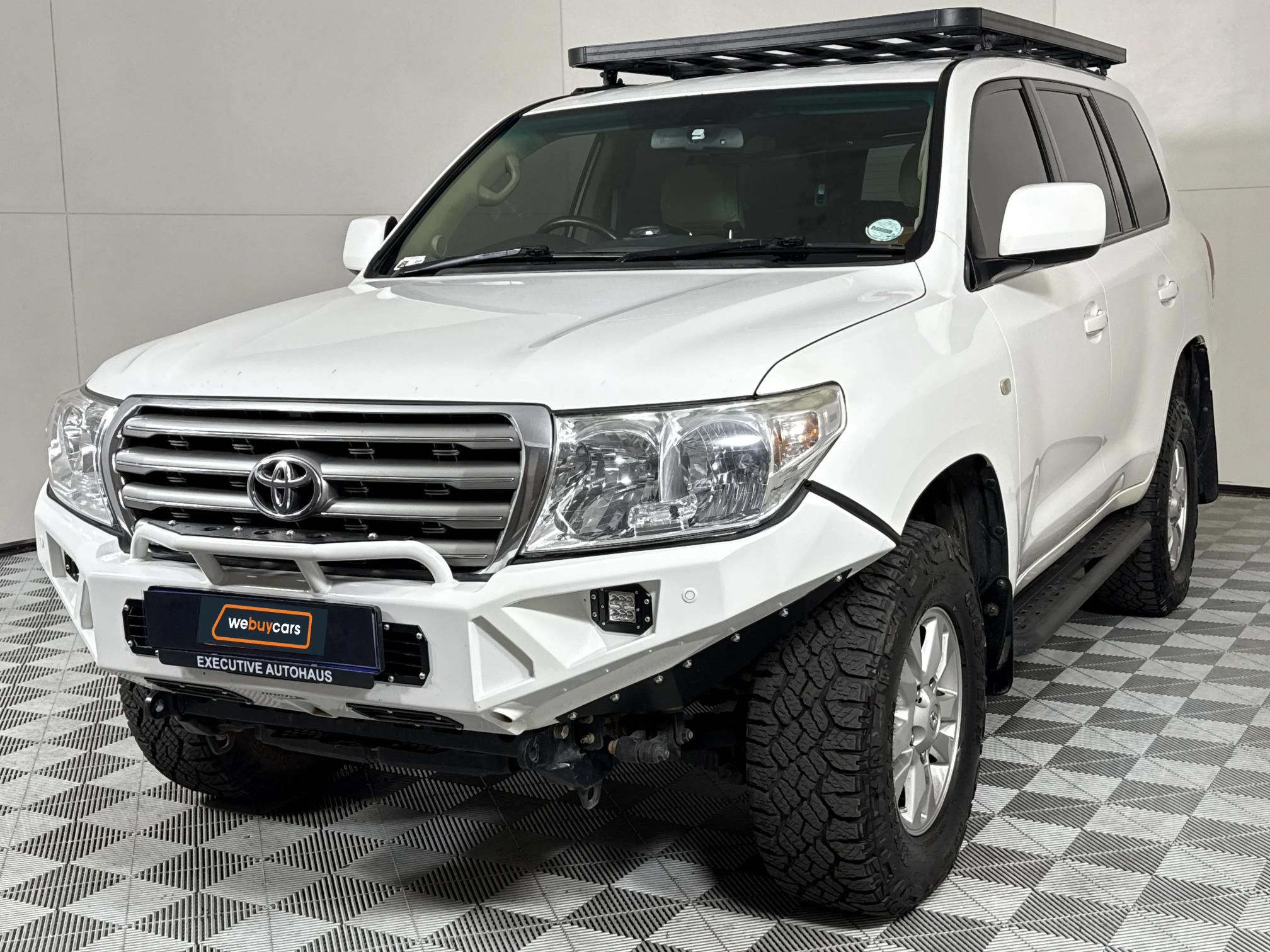 Toyota Land Cruiser 200 VX V8 TD Auto