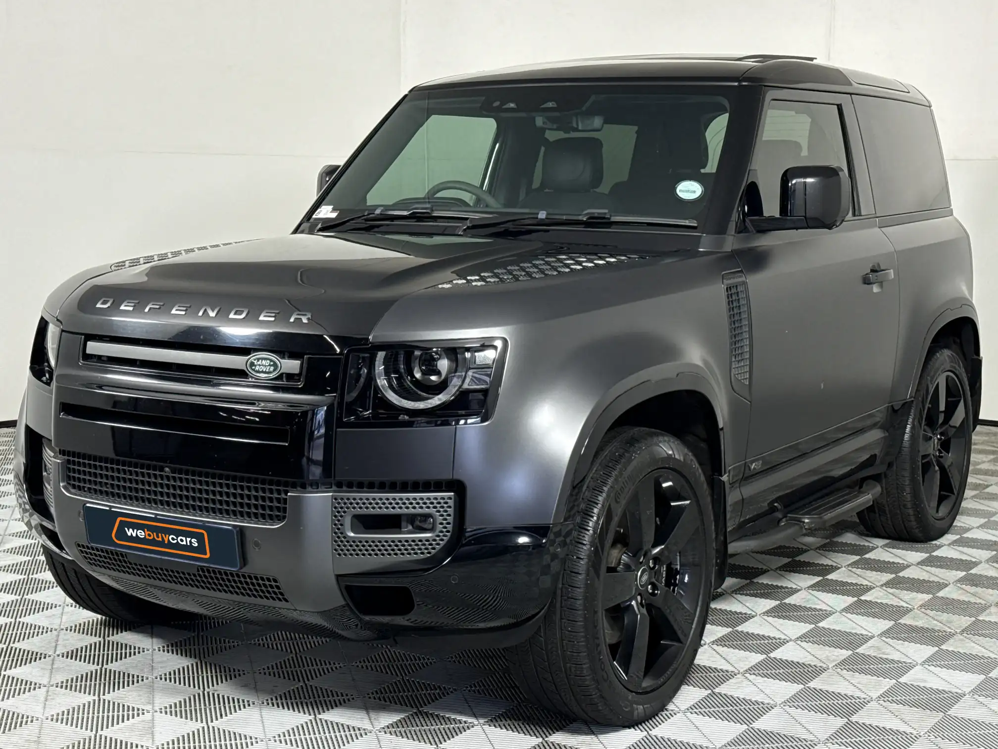 2022 Land Rover Defender 90