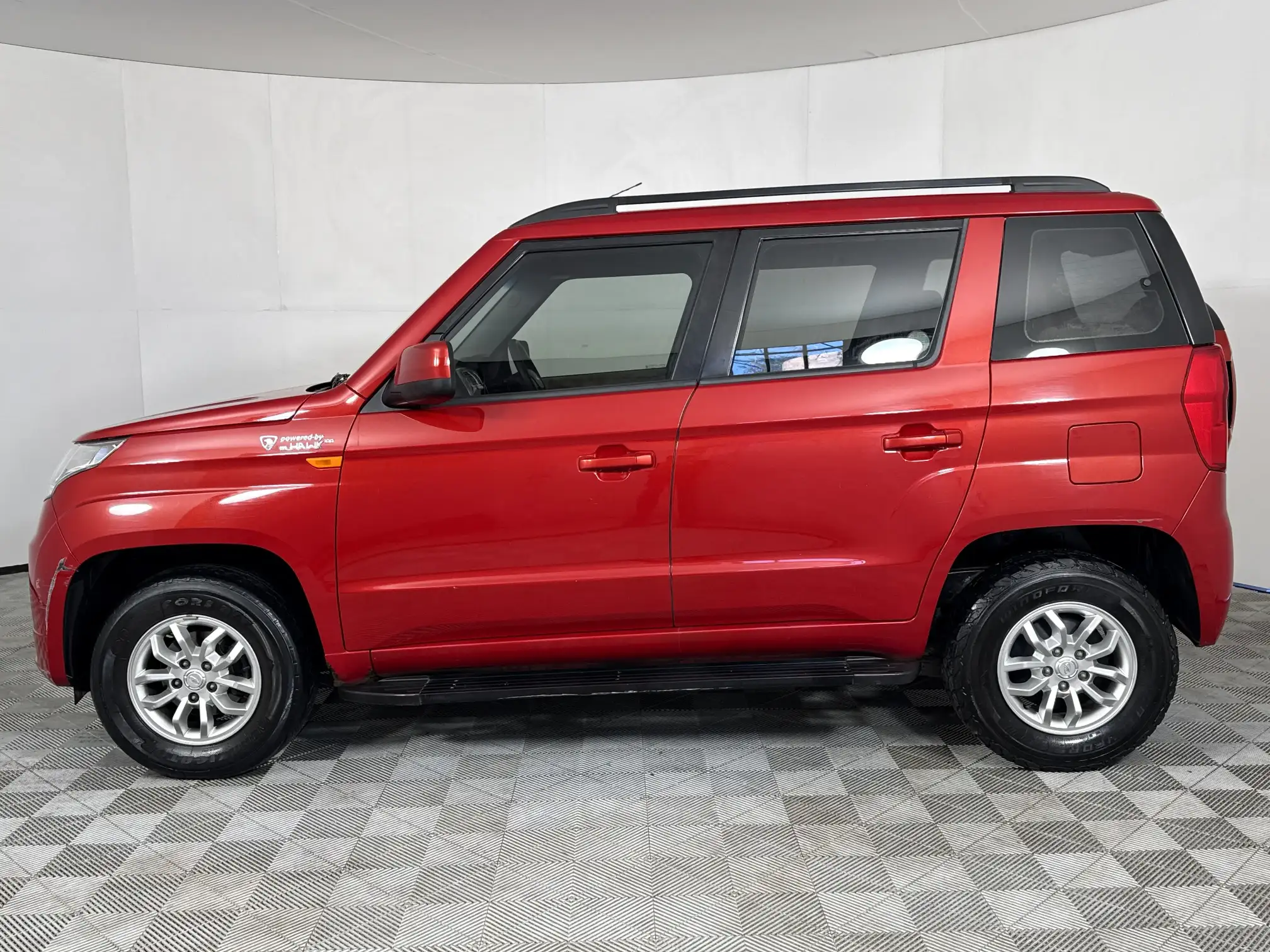 Mahindra TUV