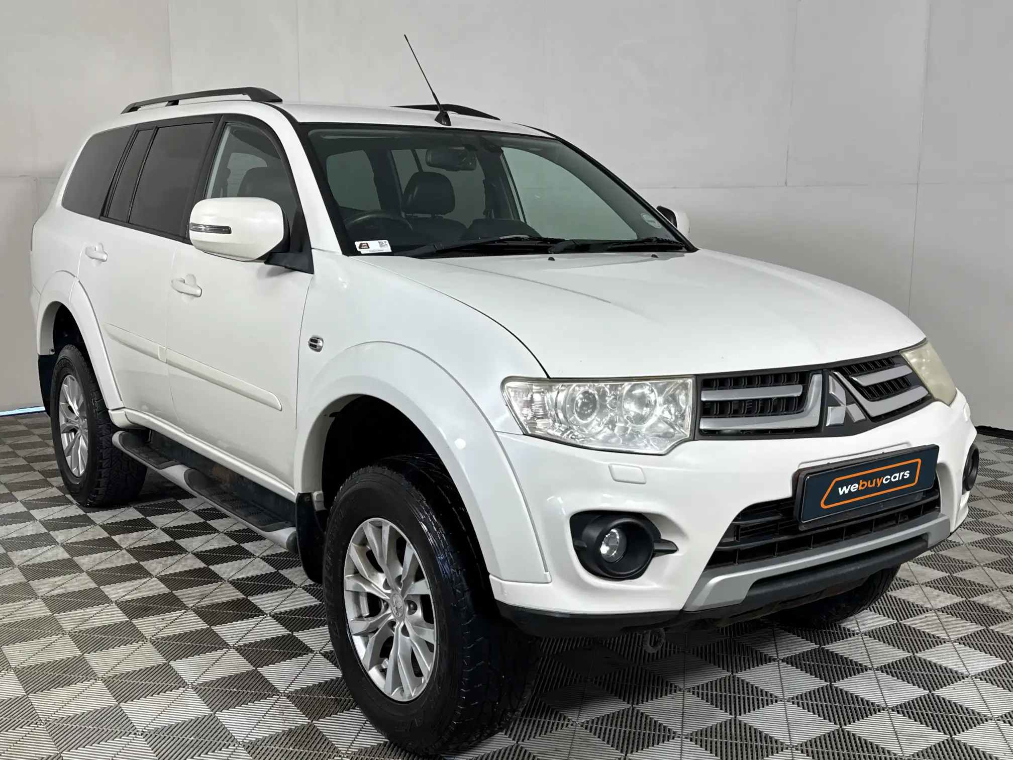 Mitsubishi Pajero Sport