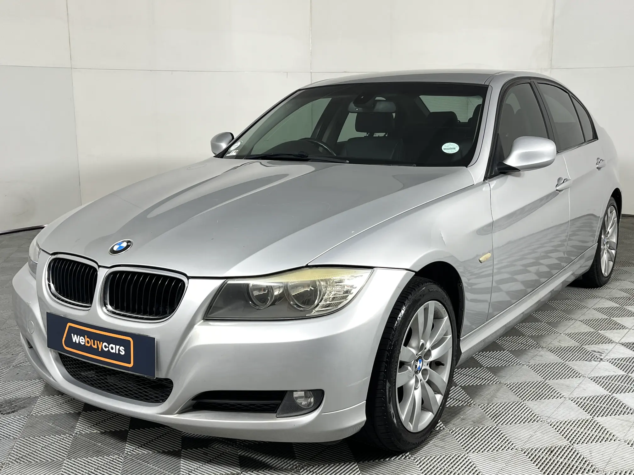 2010 BMW 3 Series 320i Auto (E90)