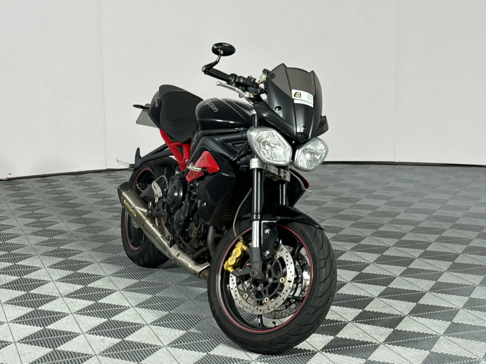 Triumph Street Triple
