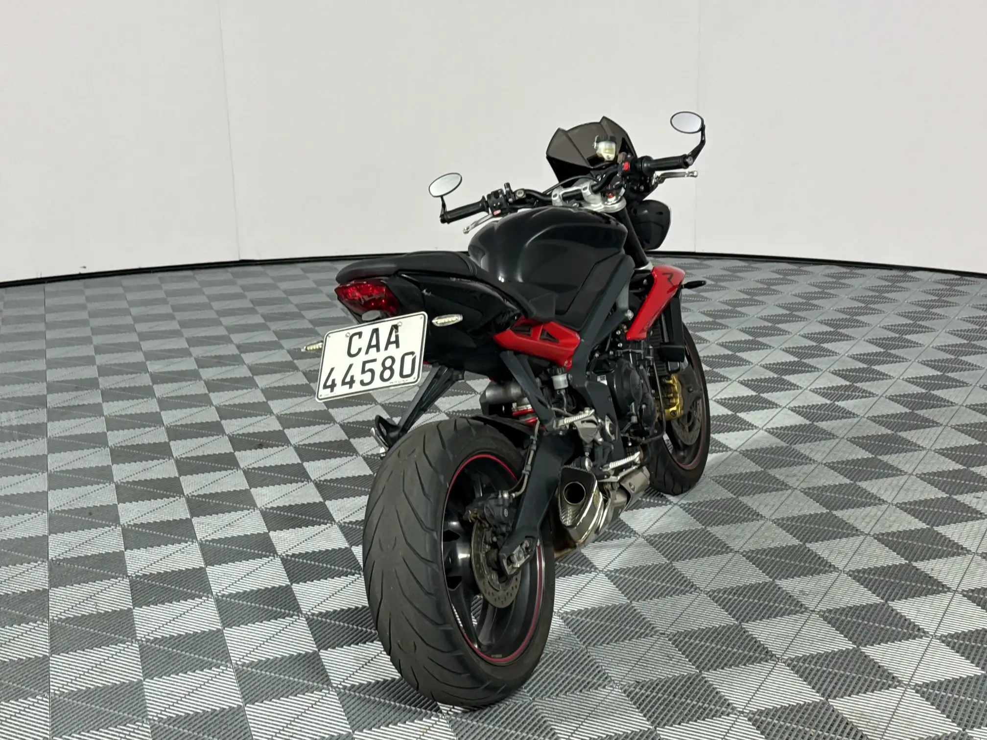 Triumph Street Triple