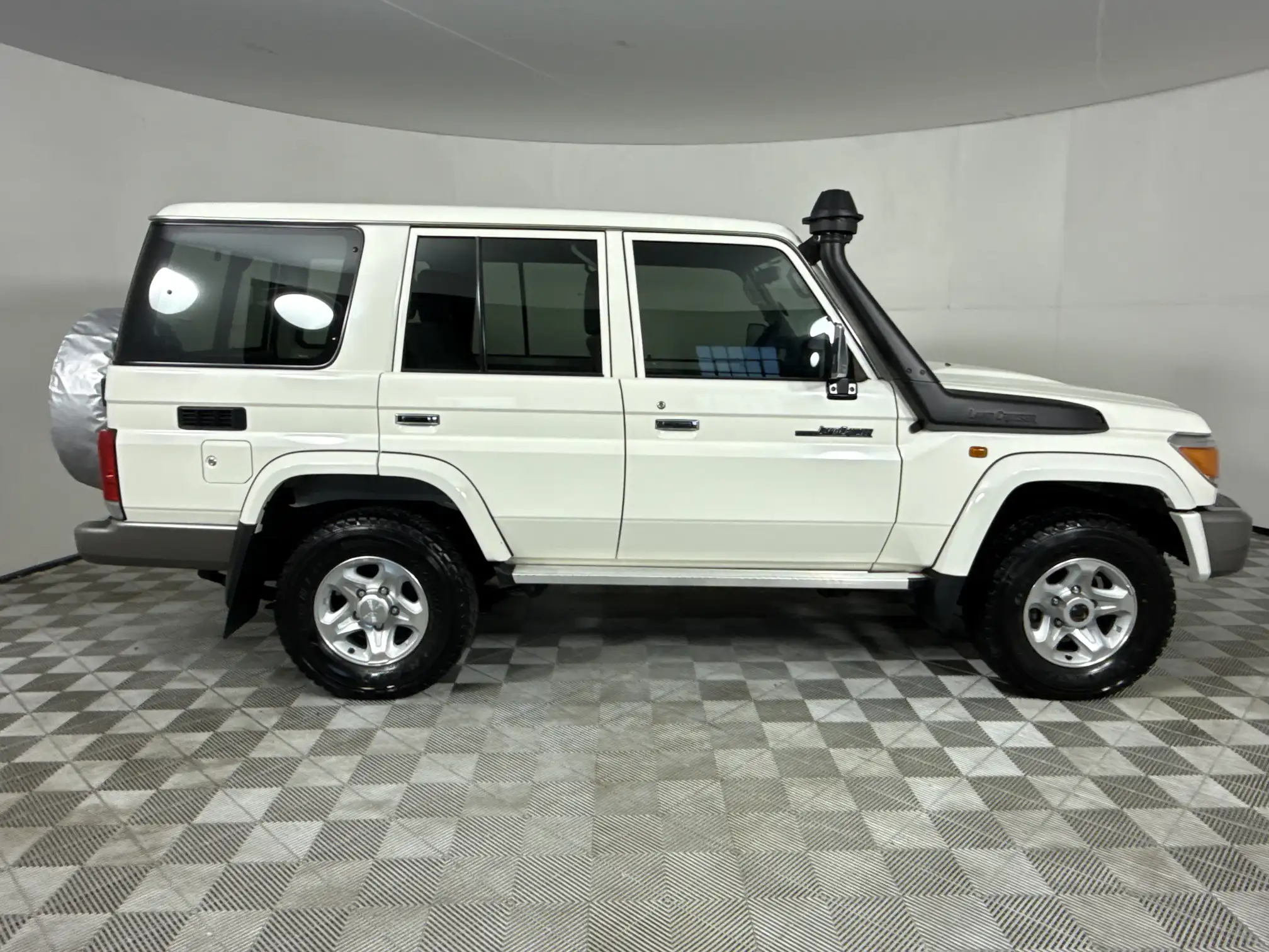 Toyota Land Cruiser 70 Series