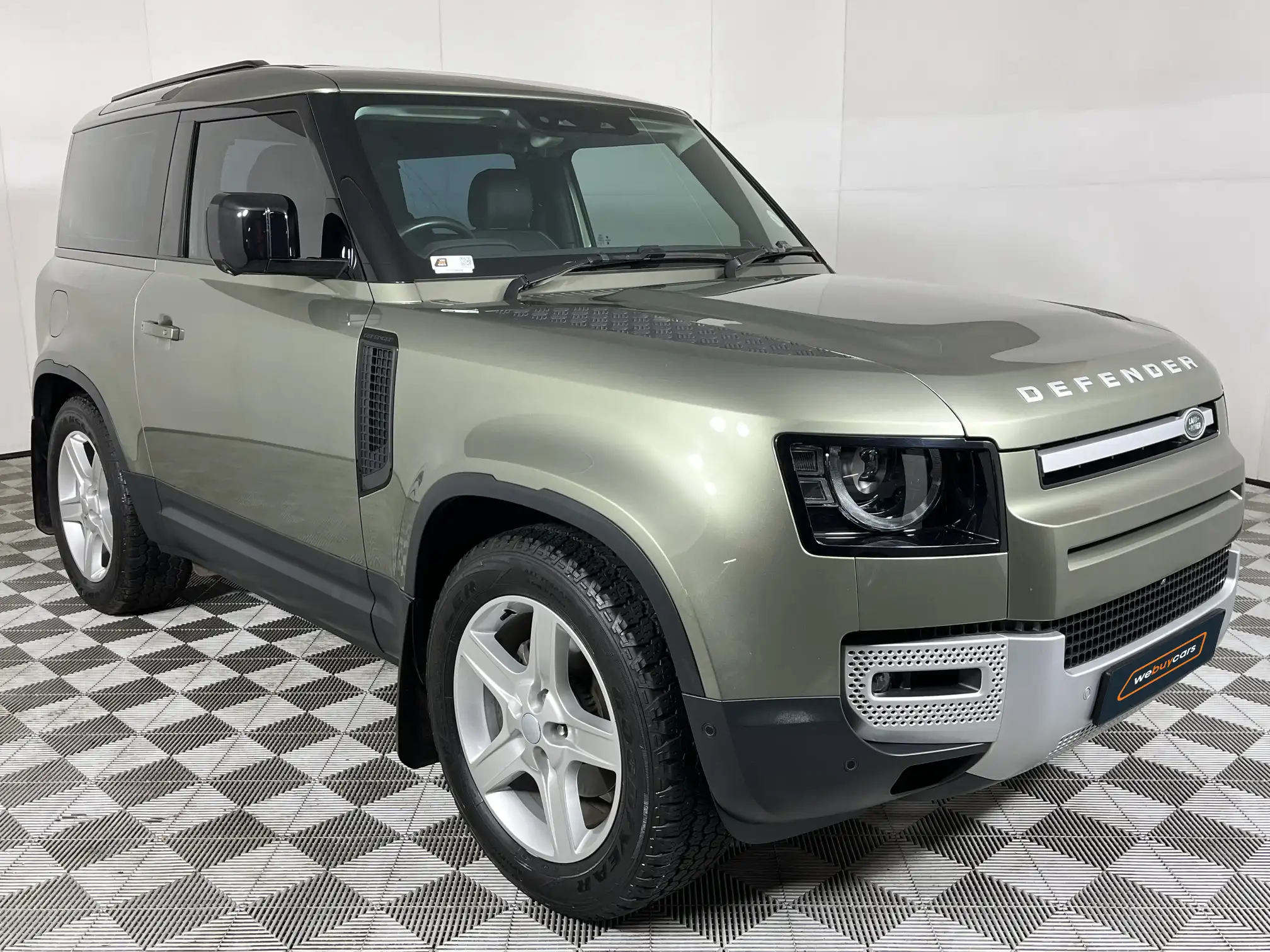 Land Rover Defender 90