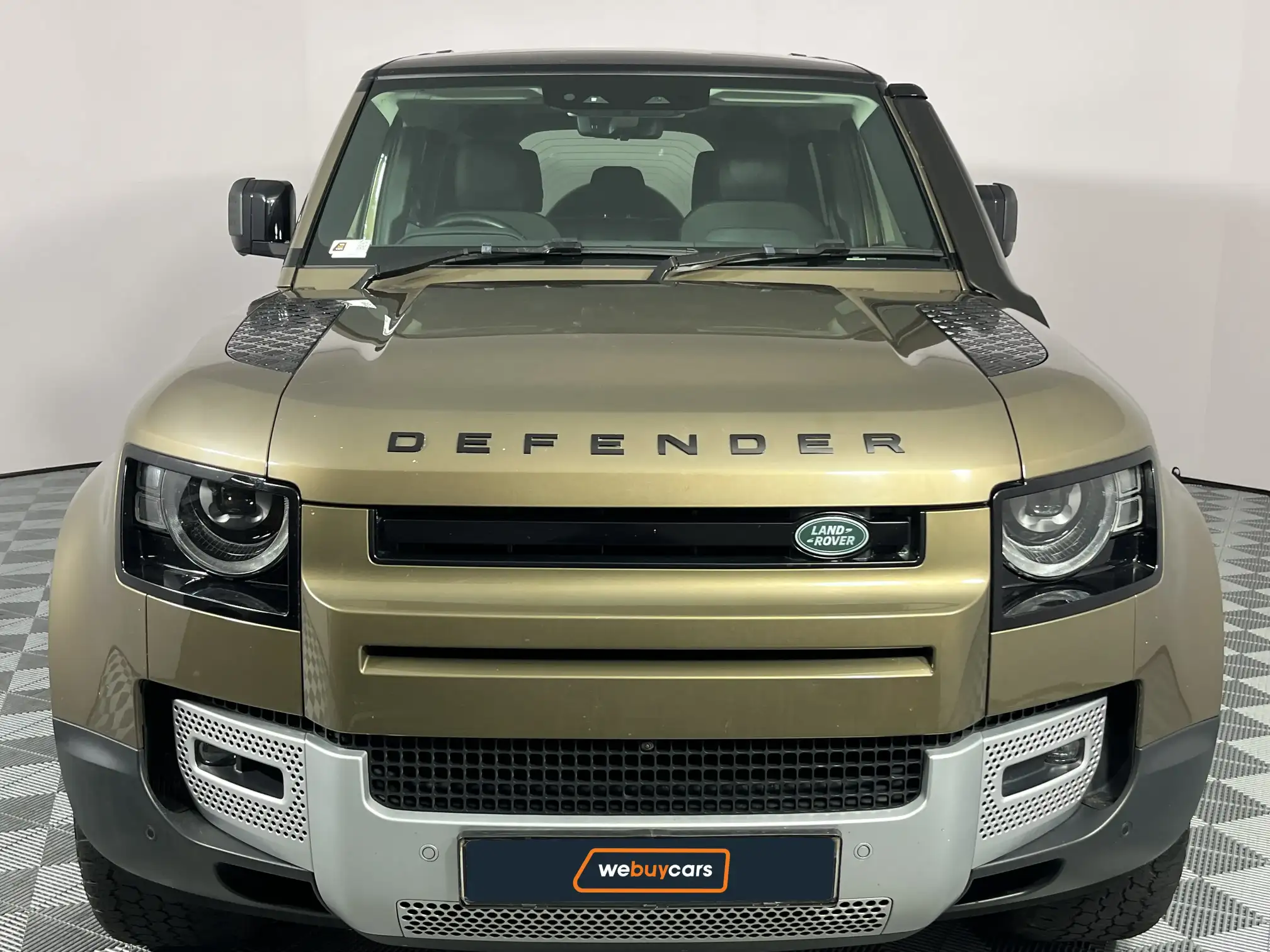 Land Rover Defender 110