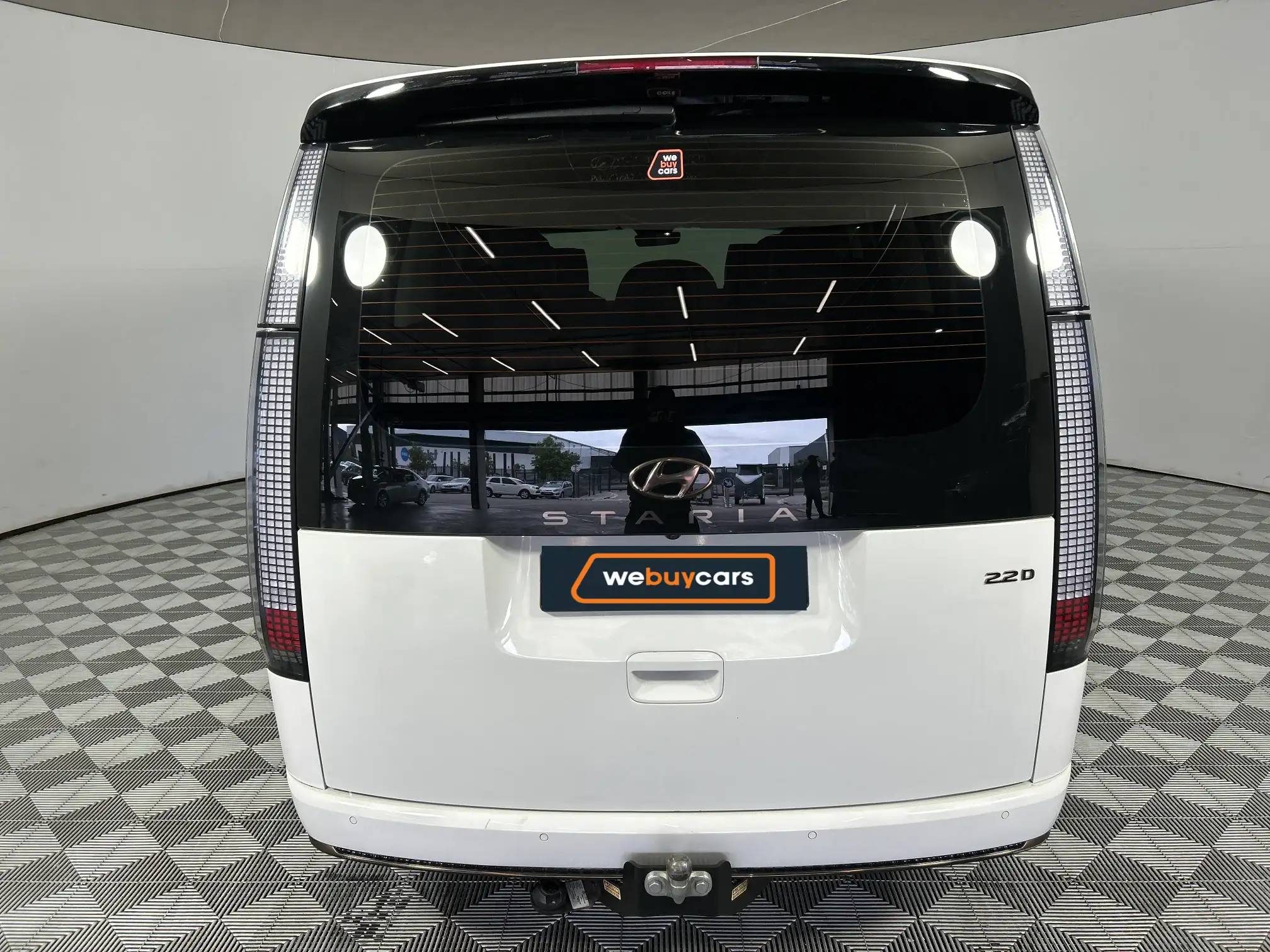 Hyundai Staria