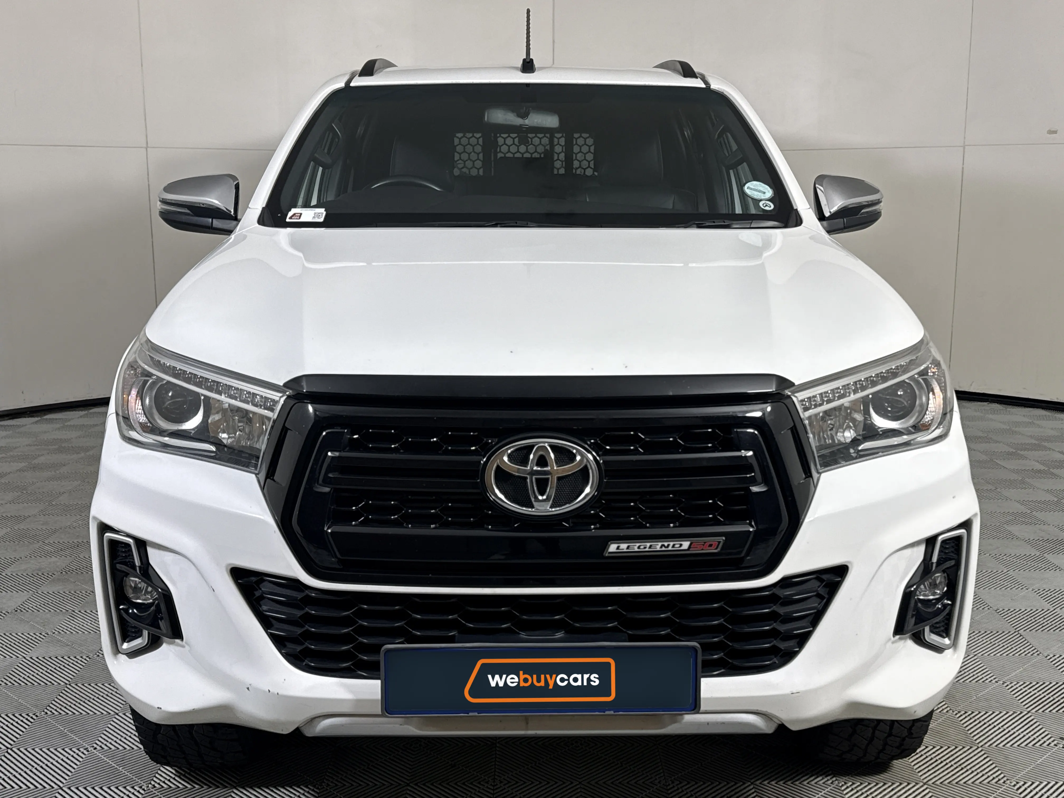 2020 Toyota Hilux Legend 50 2.8 Gd-6 4x2 A/T Double Cab, photo 2