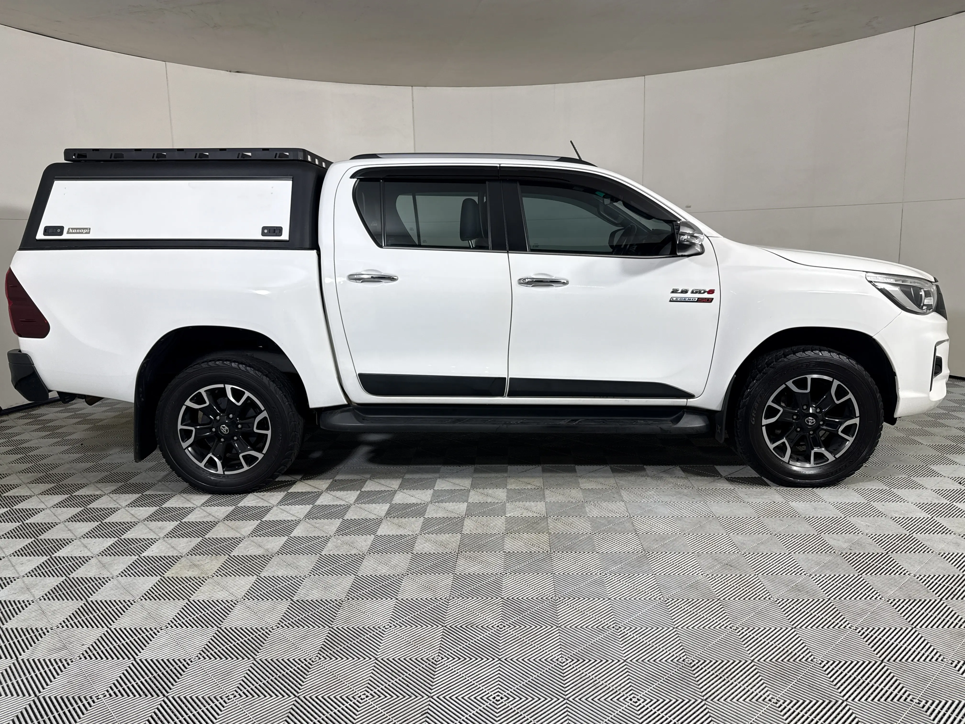 2020 Toyota Hilux Legend 50 2.8 Gd-6 4x2 A/T Double Cab, photo 4