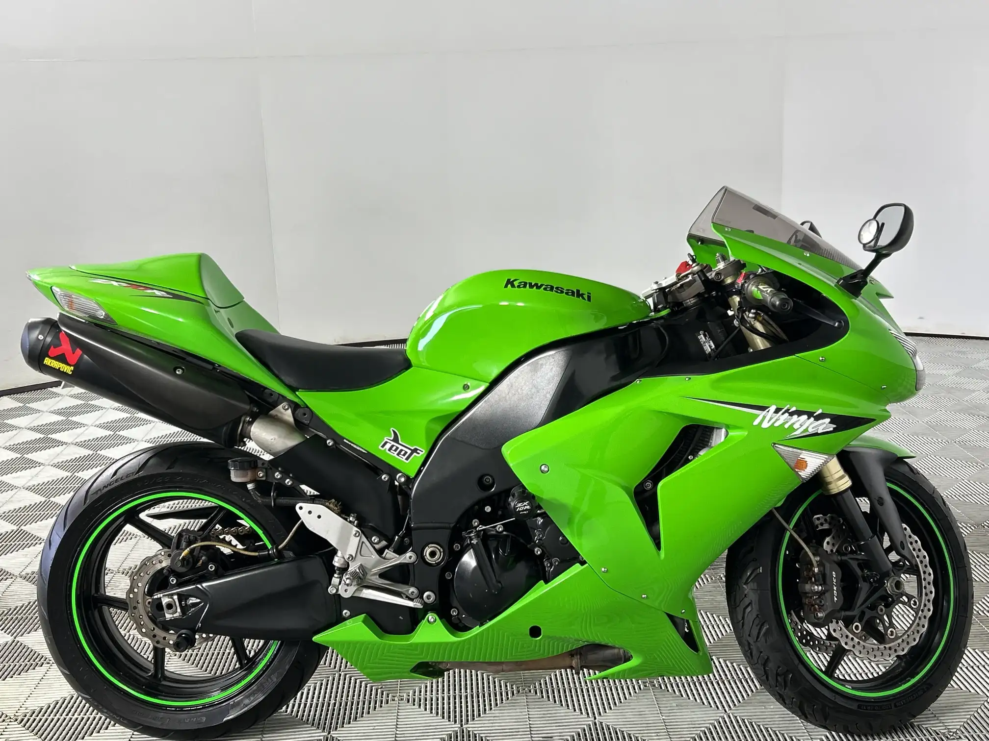 2007 Kawasaki ZX Zx10-R