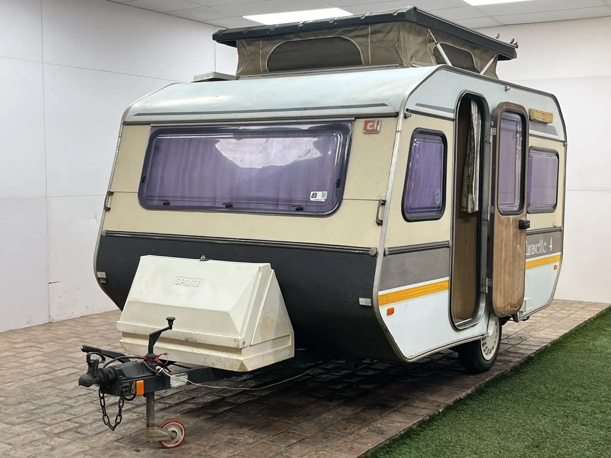 1985 Gypsey Caravette