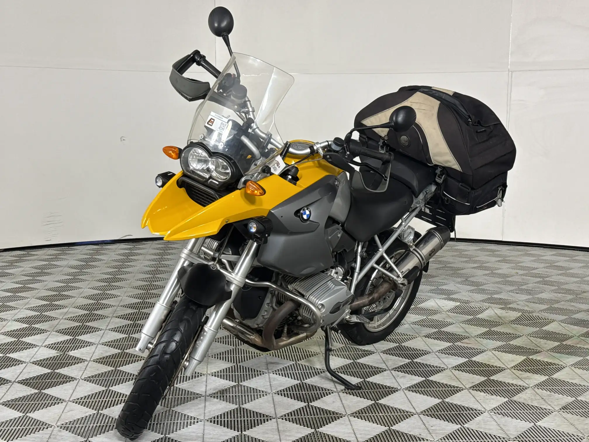 BMW R Series
