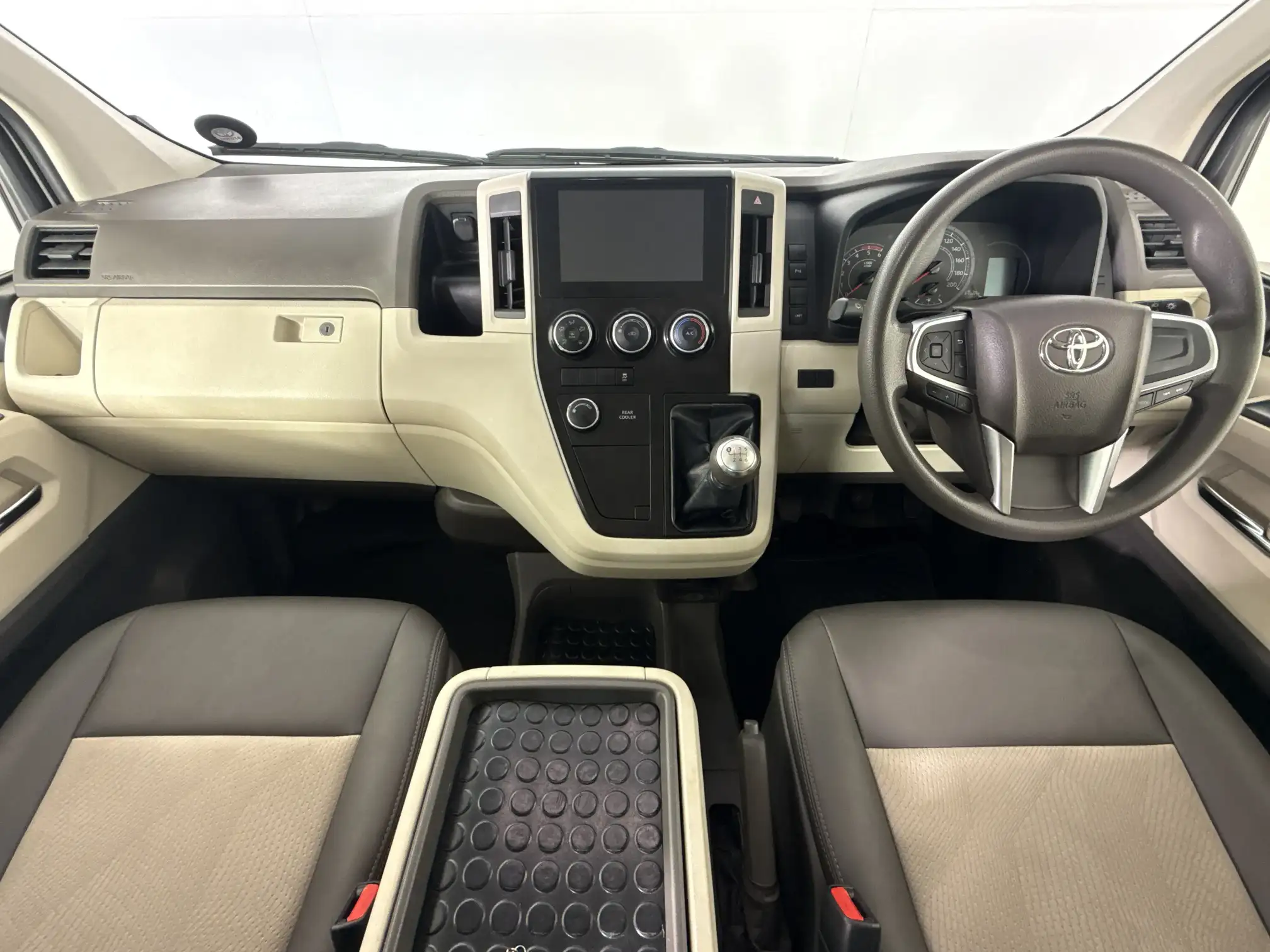 Toyota Quantum