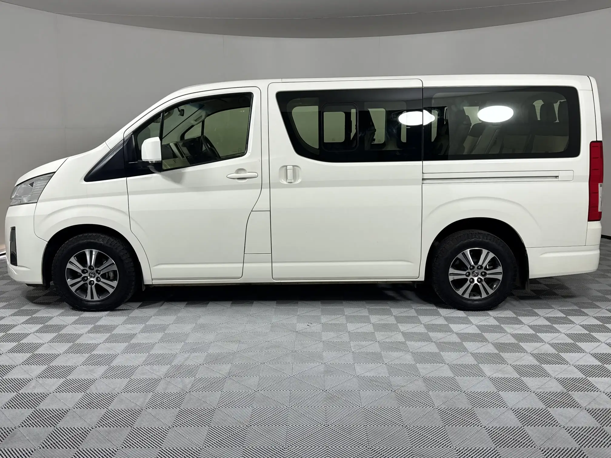 Toyota Quantum