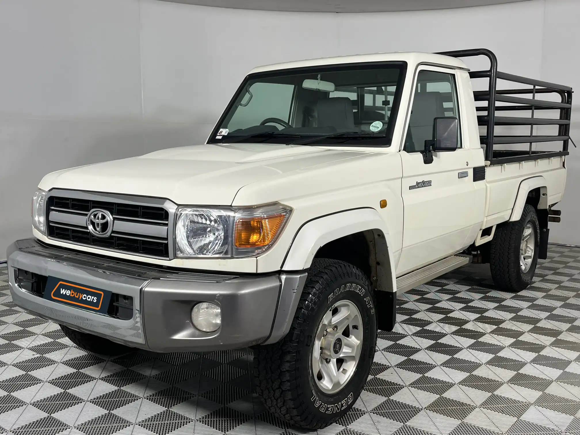 Toyota Land Cruiser