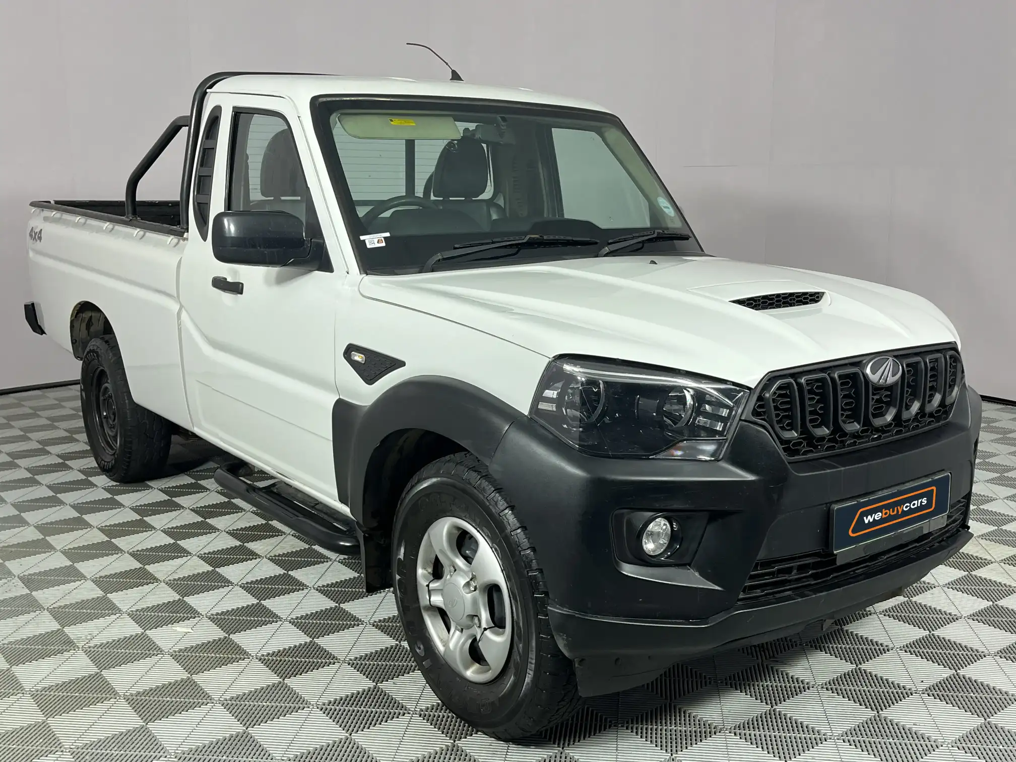 Mahindra PIK UP