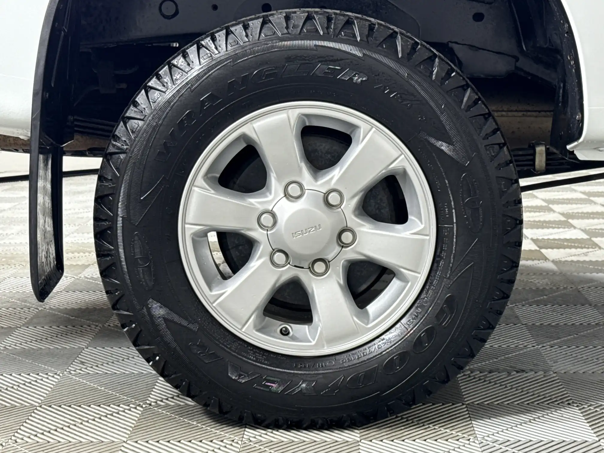 Isuzu D-MAX