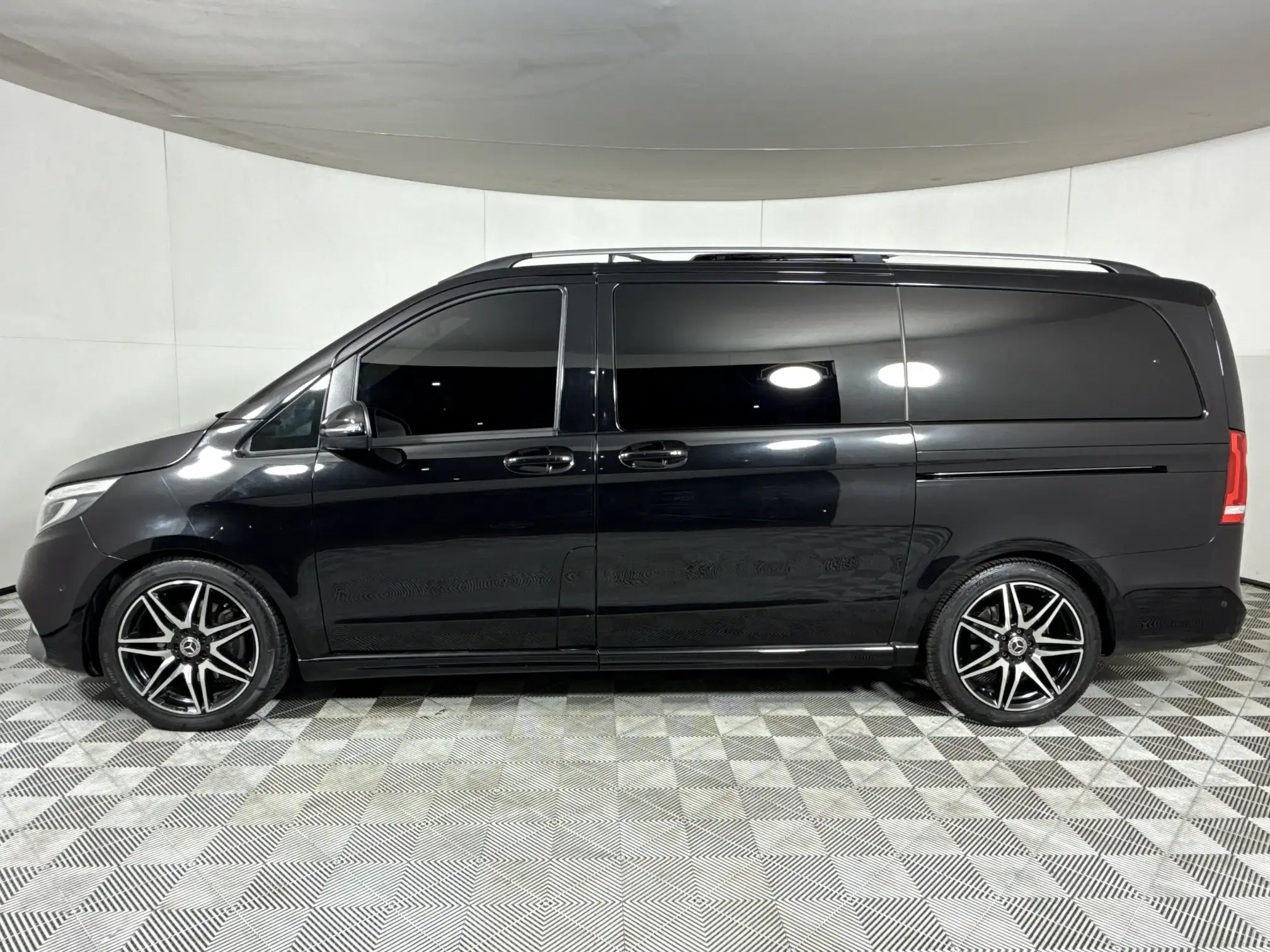 Mercedes-Benz V Class