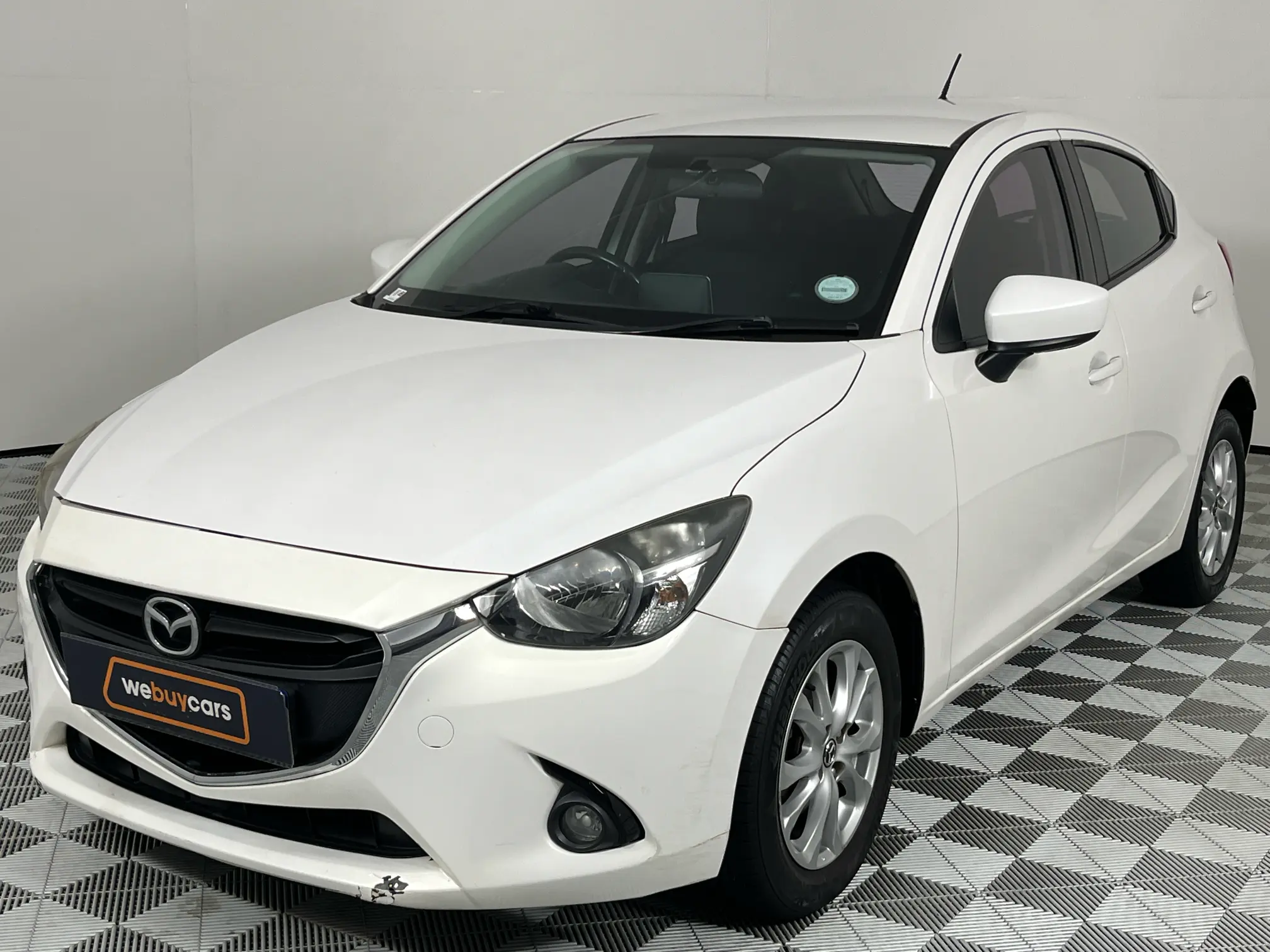2015 Mazda Mazda 2 1.5 Dynamic 5-Door