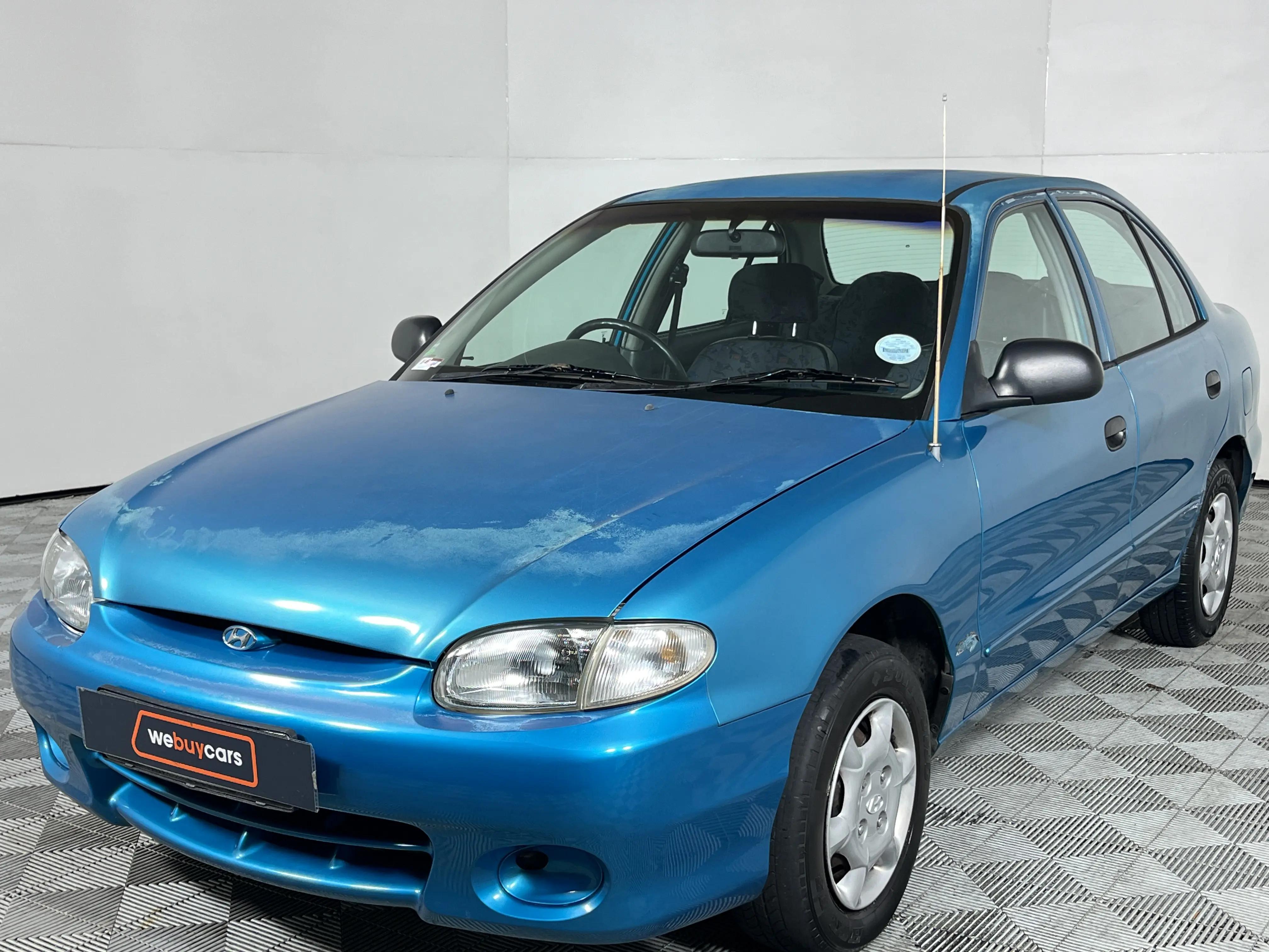 Car listing image