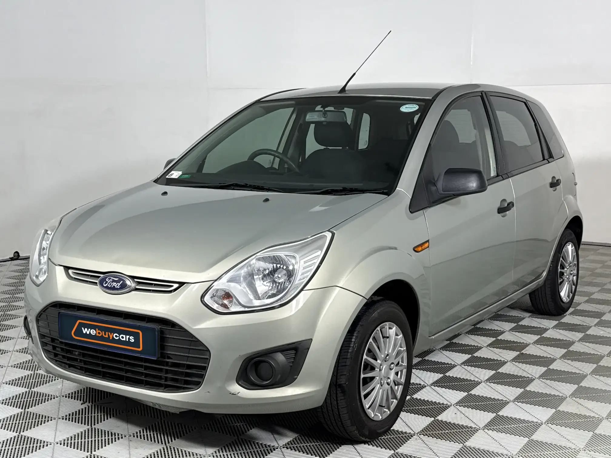 2015 Ford Figo