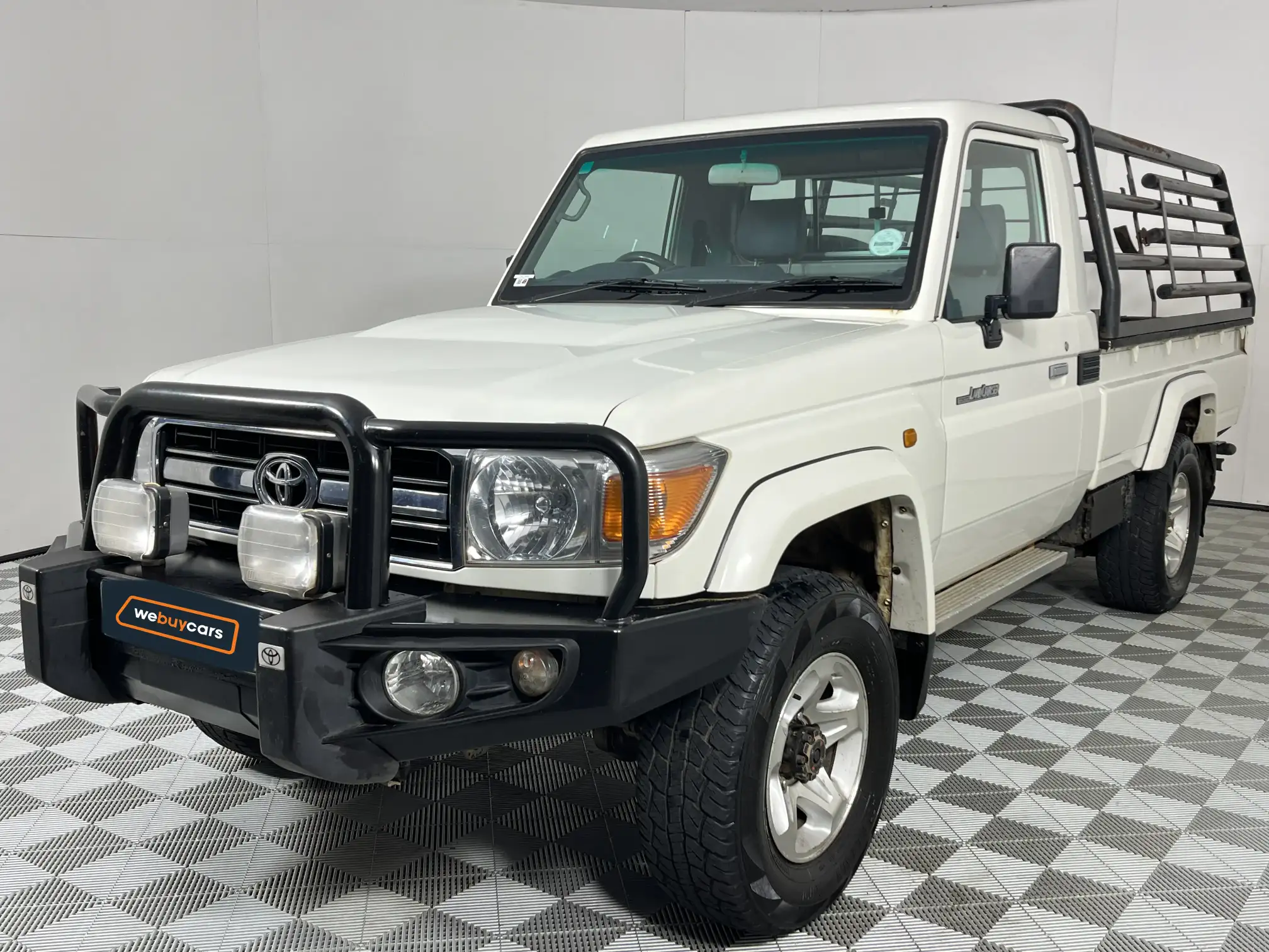 2017 Toyota Land Cruiser
